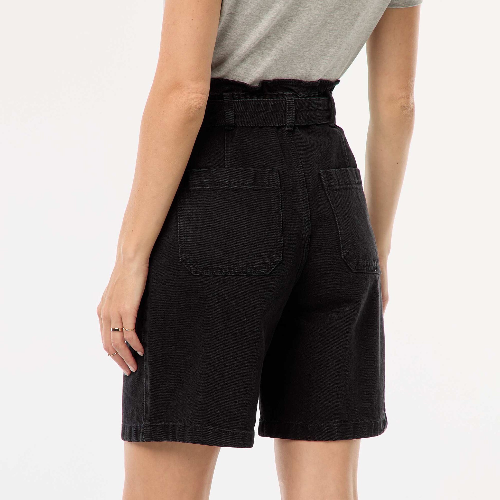 Short taille haute denim avec ceinture NOIR