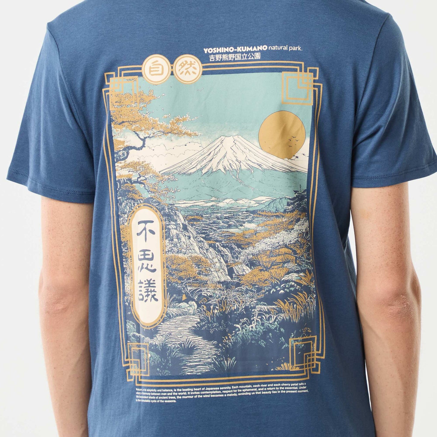 T-shirt imprimé à manches courtes et col rond BLEU