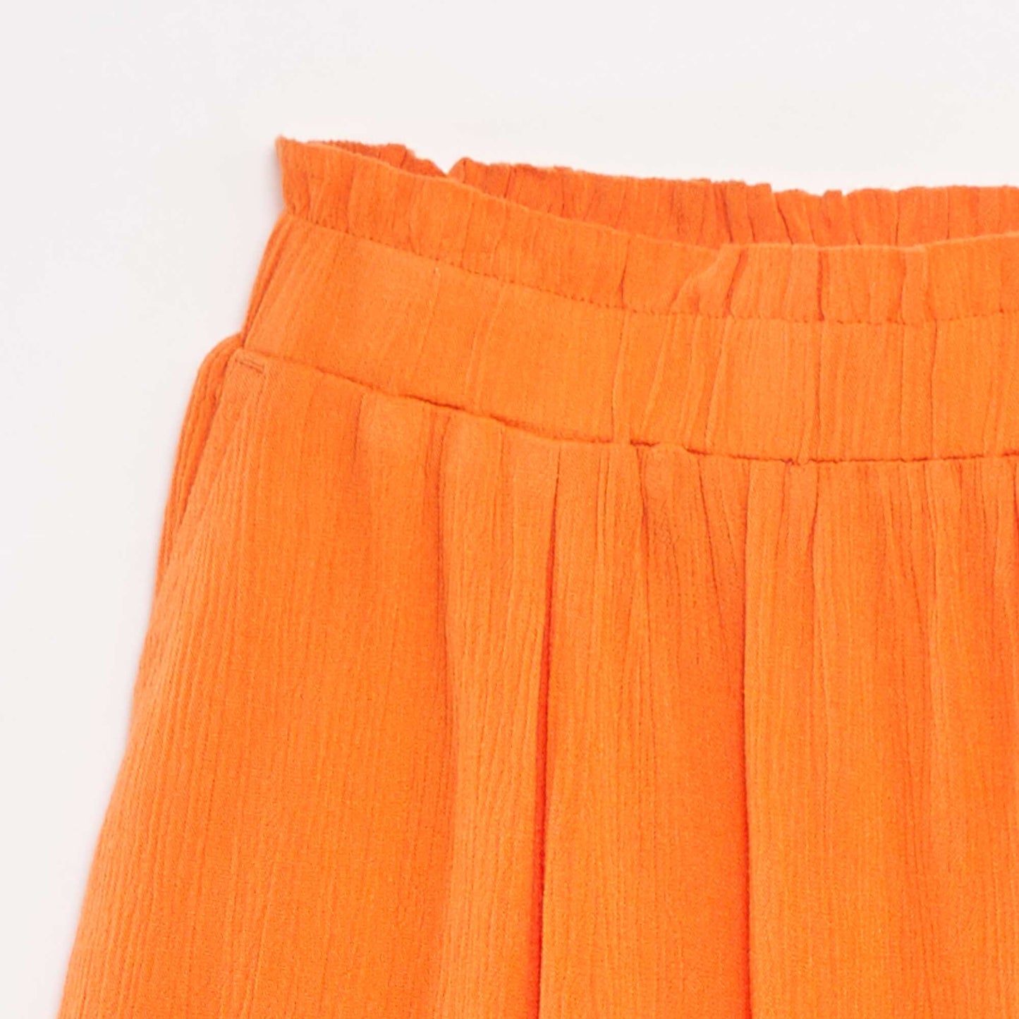 Jupe courte en matière crêpée ORANGE