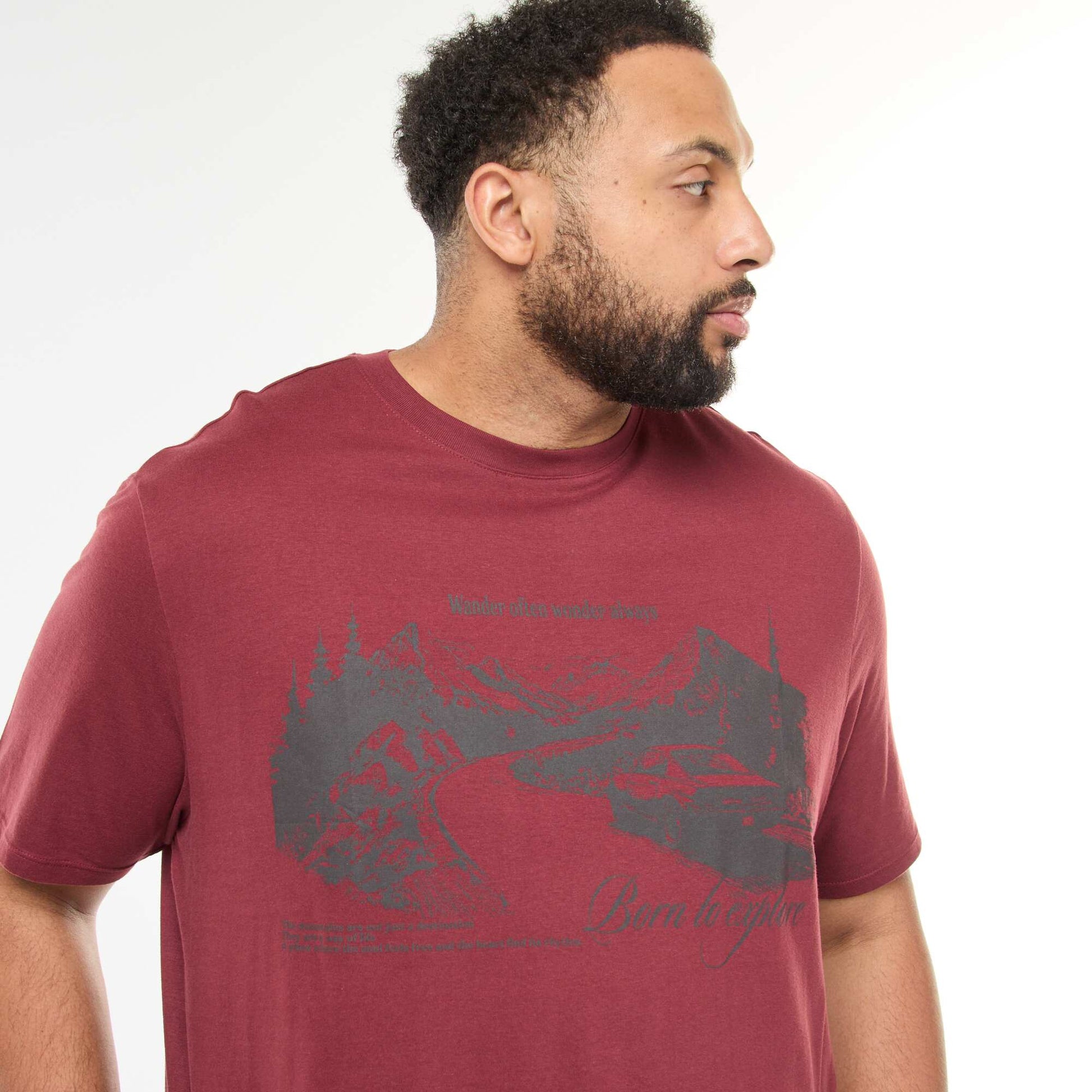 T-shirt imprimé à manches courtes et col rond ROUGE