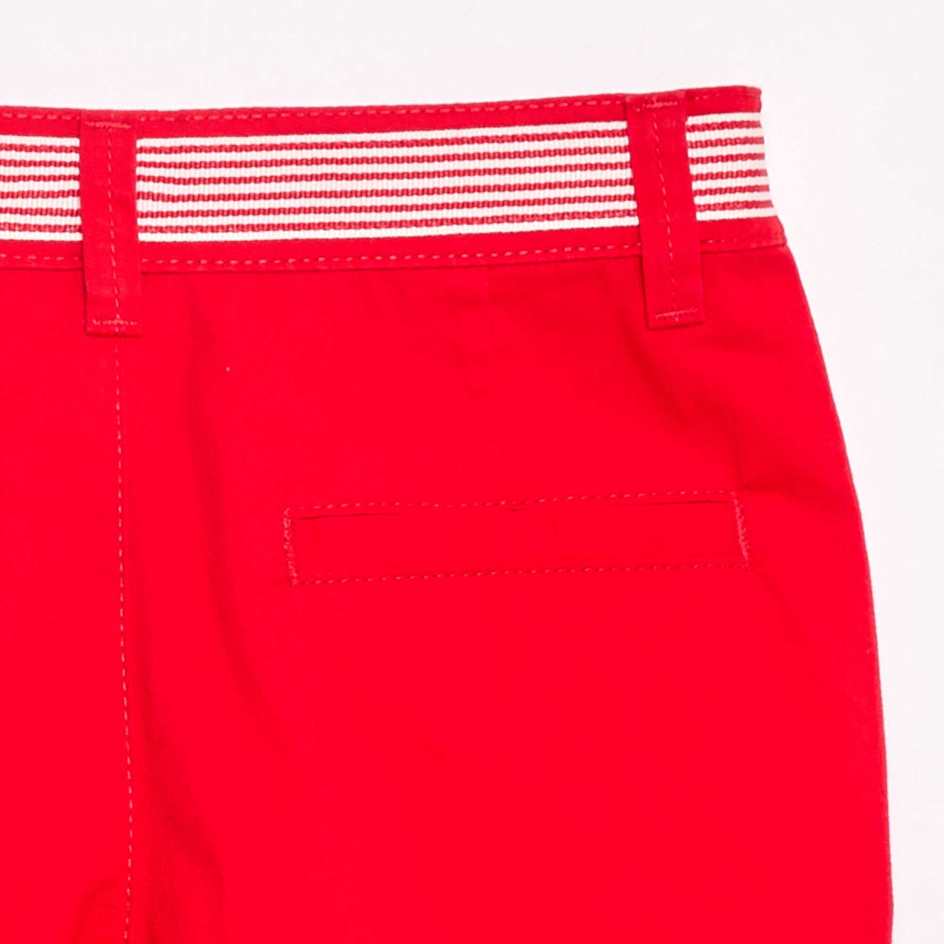 Bermuda droit en twill avec liseré 'Noël' ROUGE