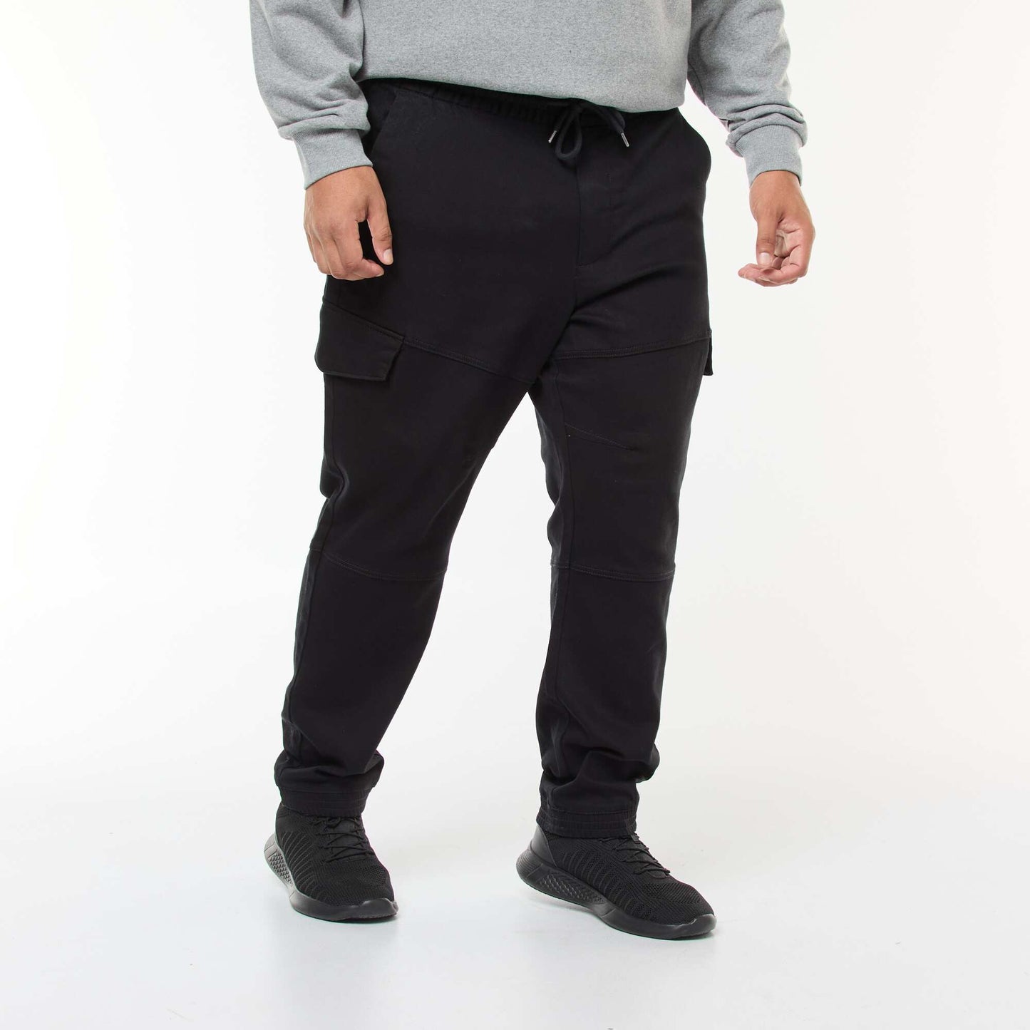 Pantalon multipoches uni avec ceinture élastiquée NOIR