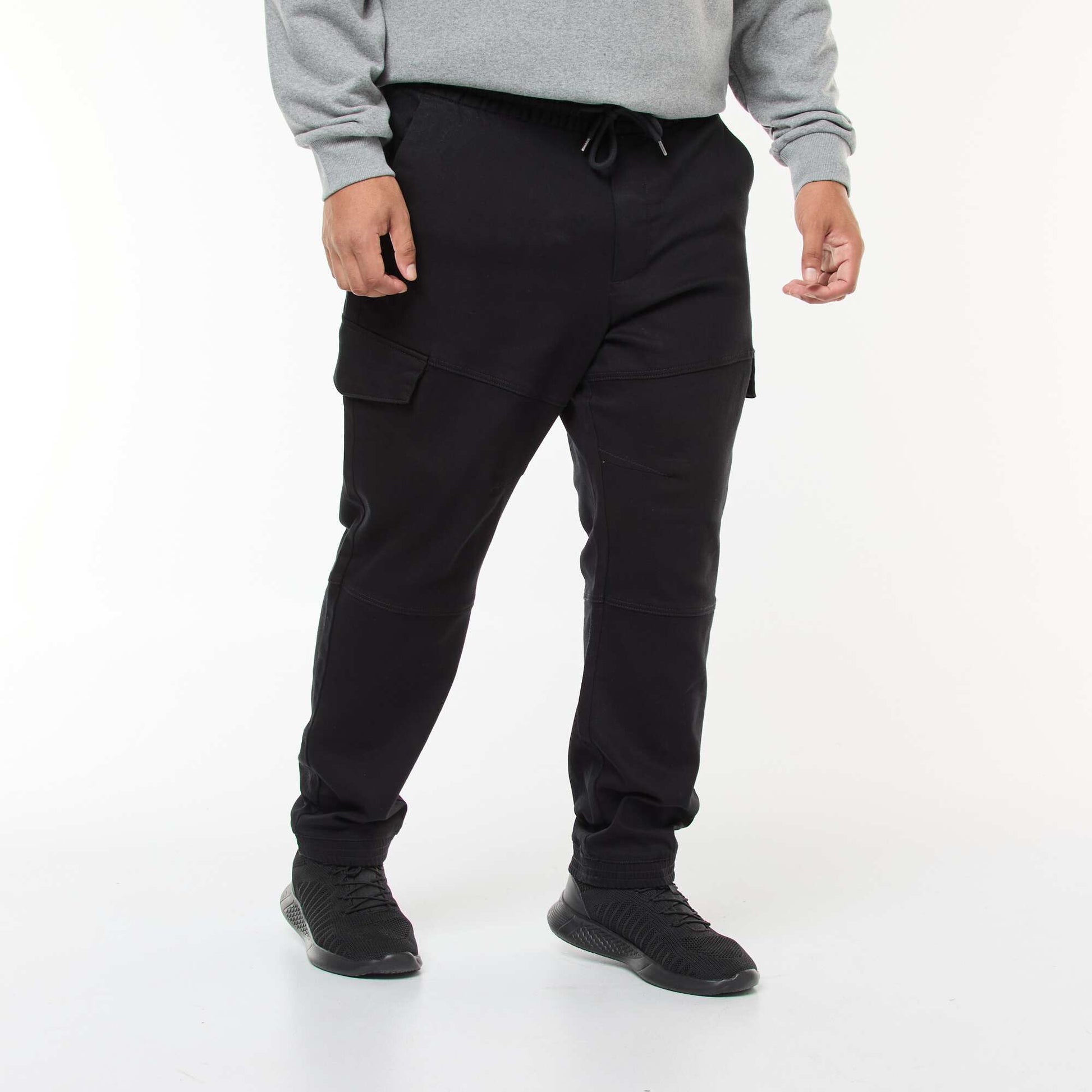 Pantalon multipoches uni avec ceinture élastiquée NOIR