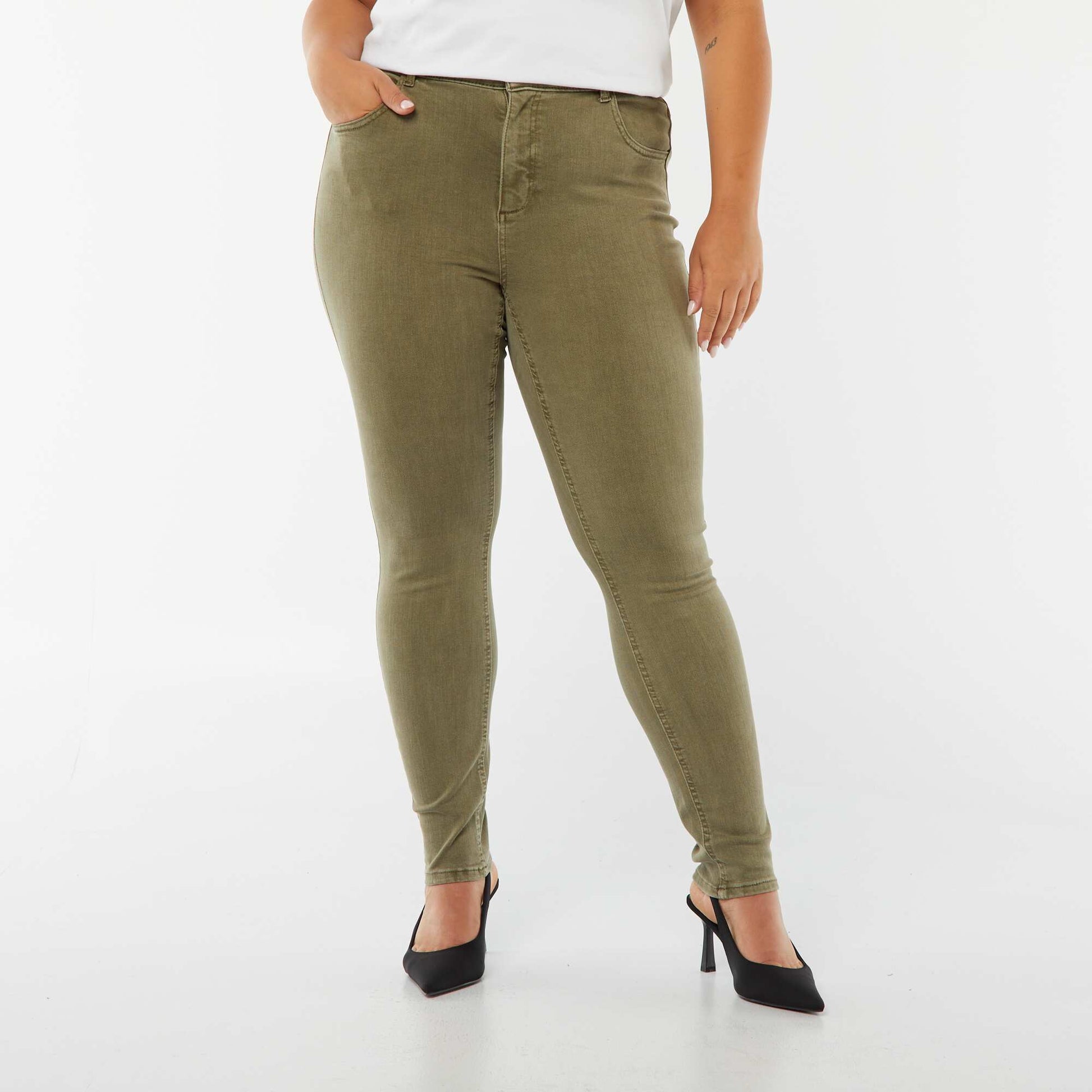 Jean skinny fit / coupe très ajustée - L30 KAKI