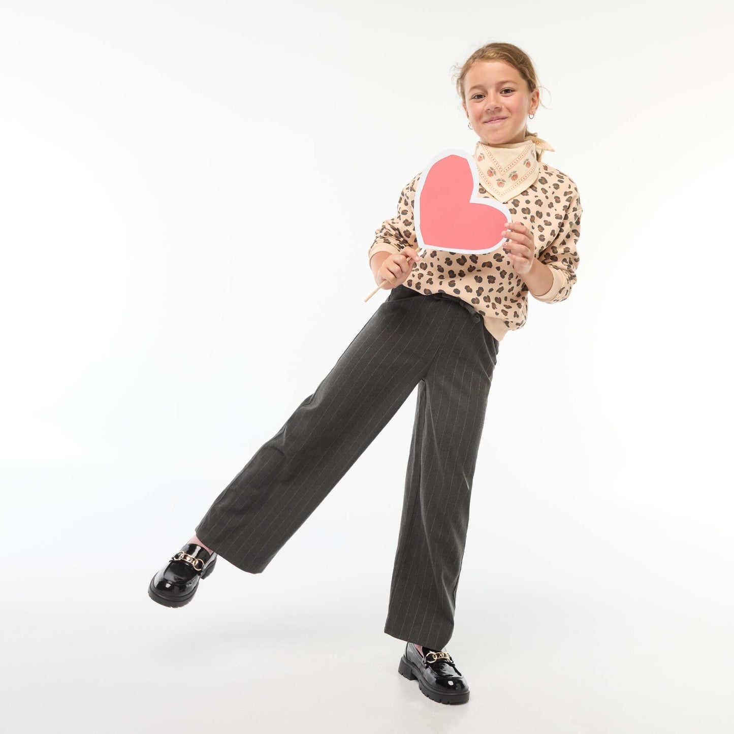 Pantalon large avec ceinture élastiquée et 2 poches GRIS