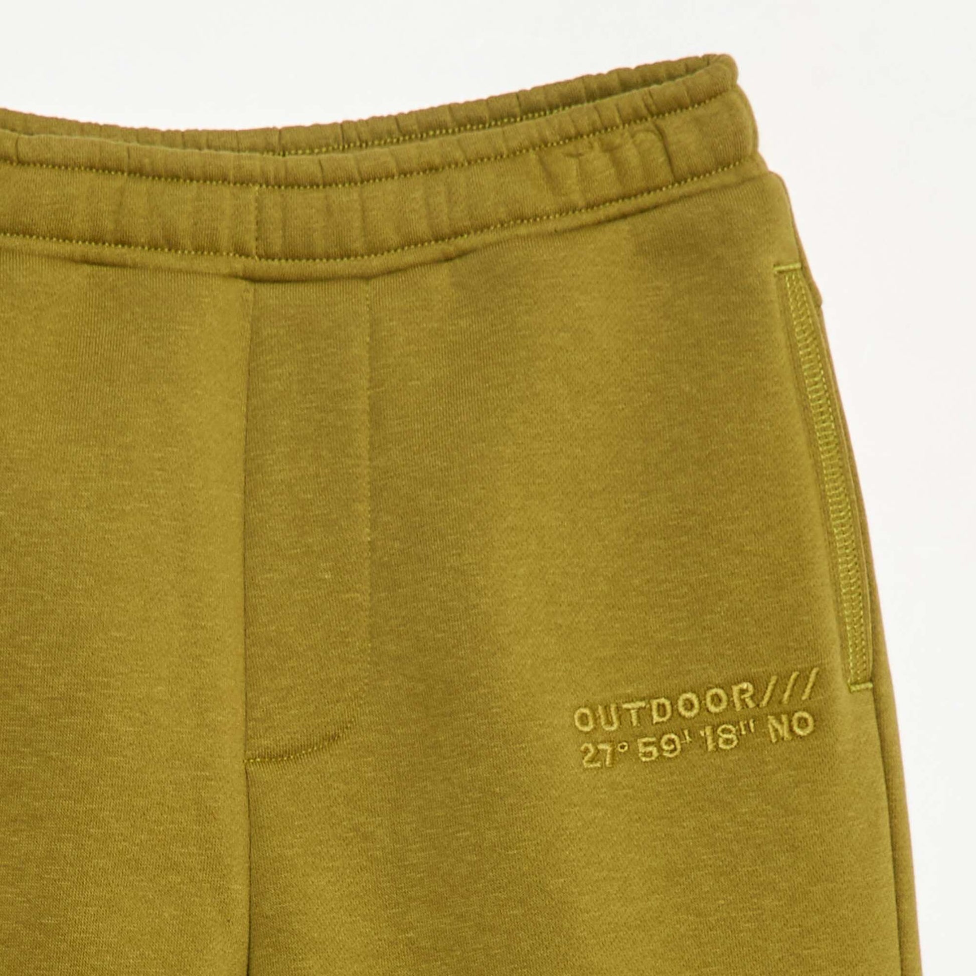 Pantalon jogging avec inscription brodée VERT