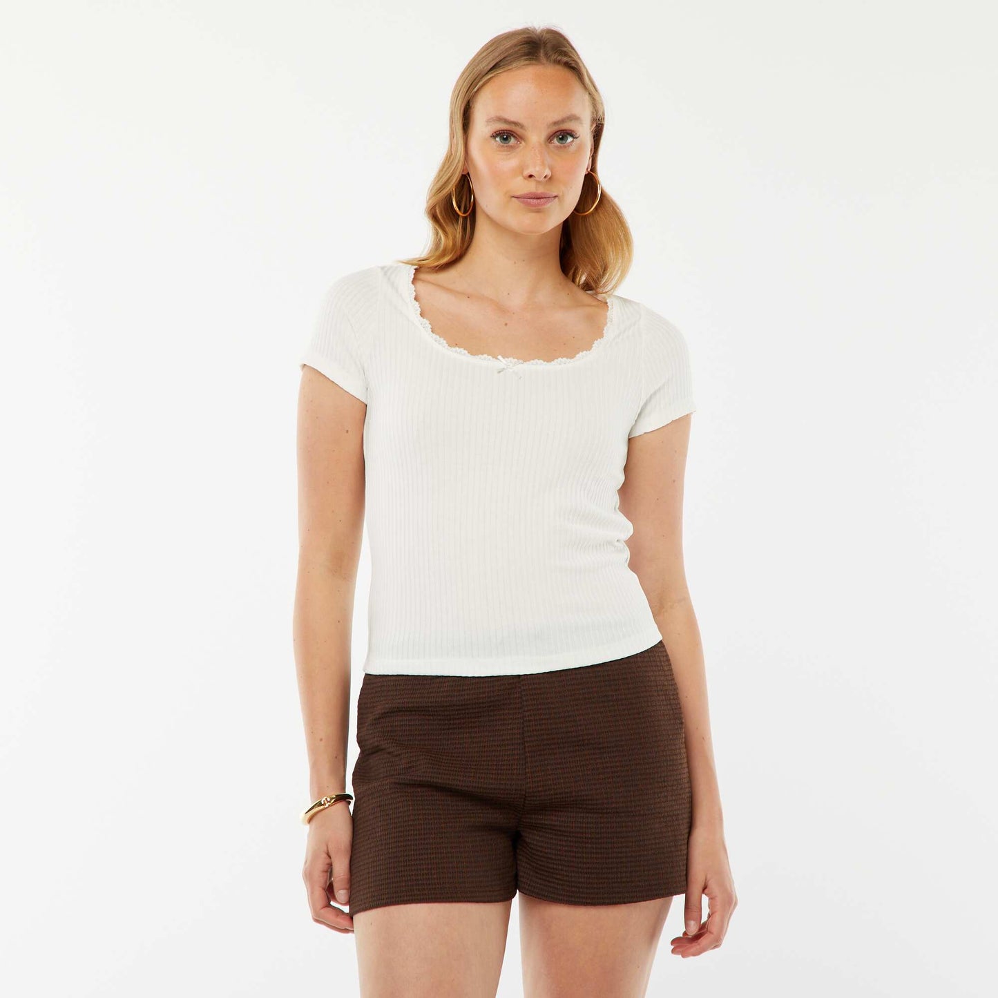 T-shirt à manches courtes avec dentelle et nœud fantaisiste BLANC