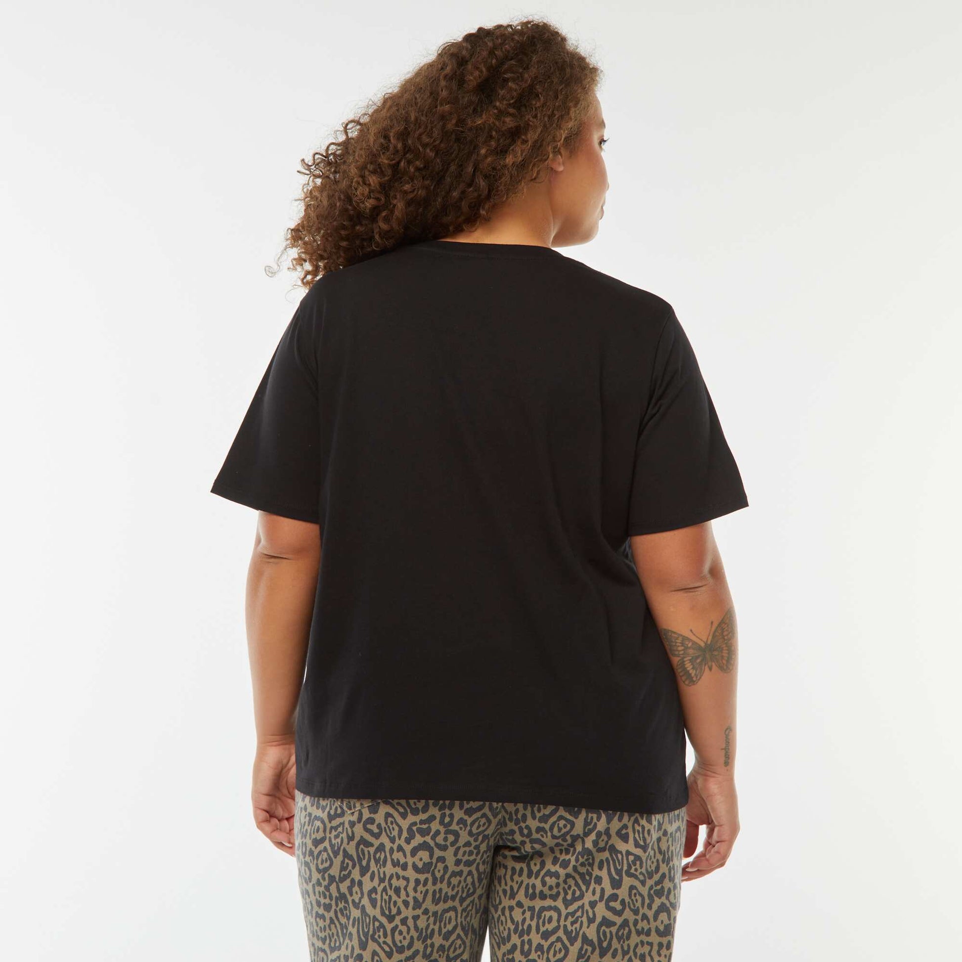 T-shirt en jersey effet broderie à la base NOIR
