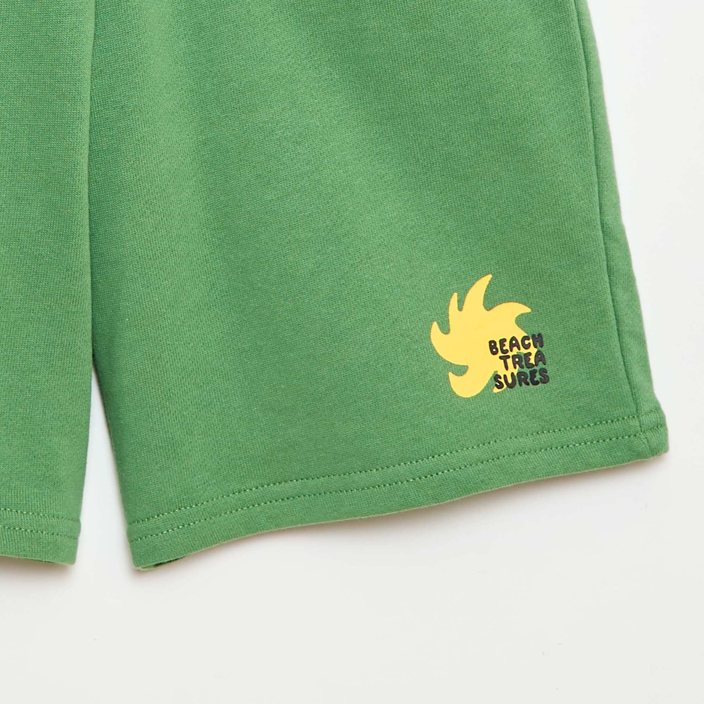 Bermuda uni en coton VERT