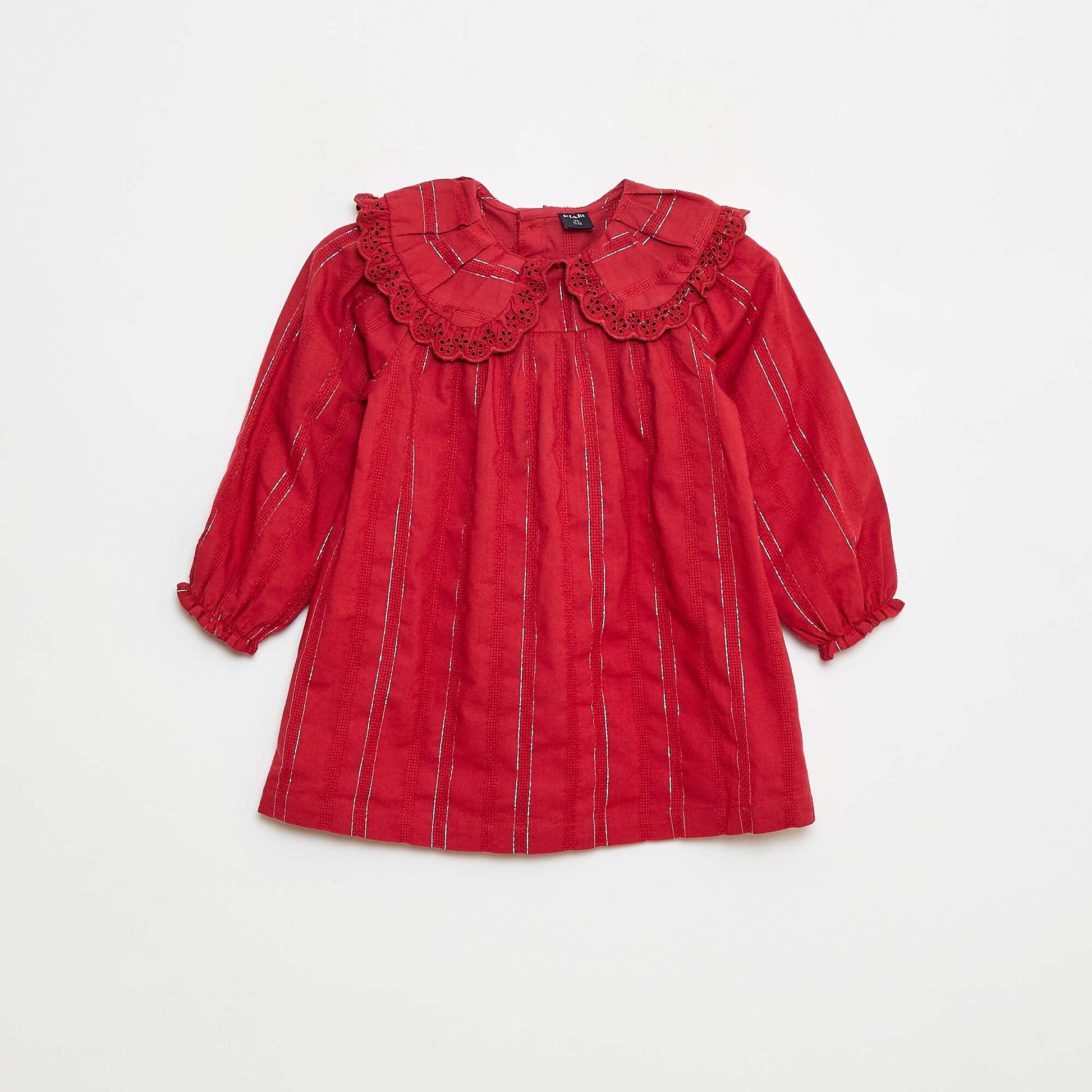 Robe légère avec fils brillants all over + col avec broderies ROUGE