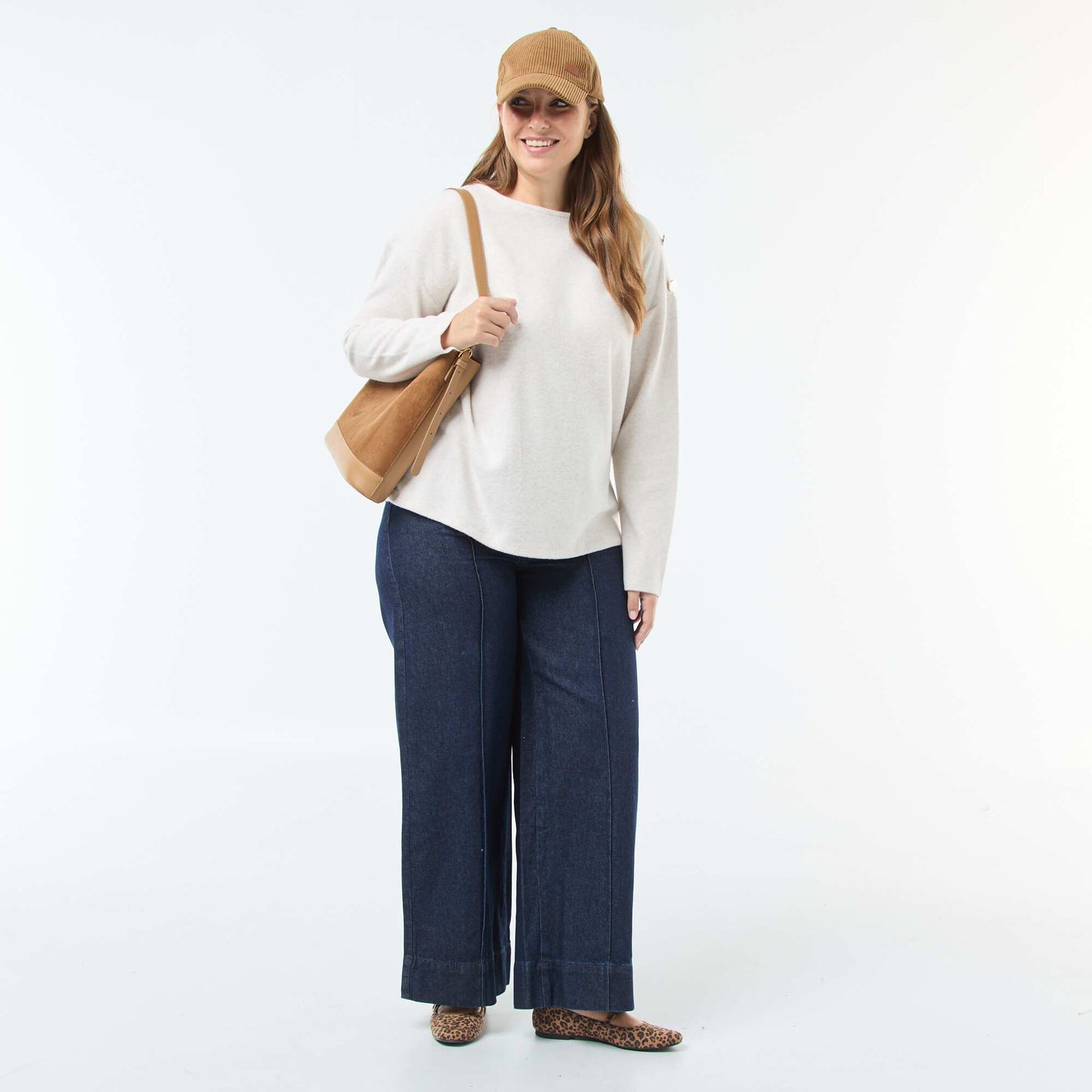 Tee-shirt maille doudou avec boutons dorés BEIGE