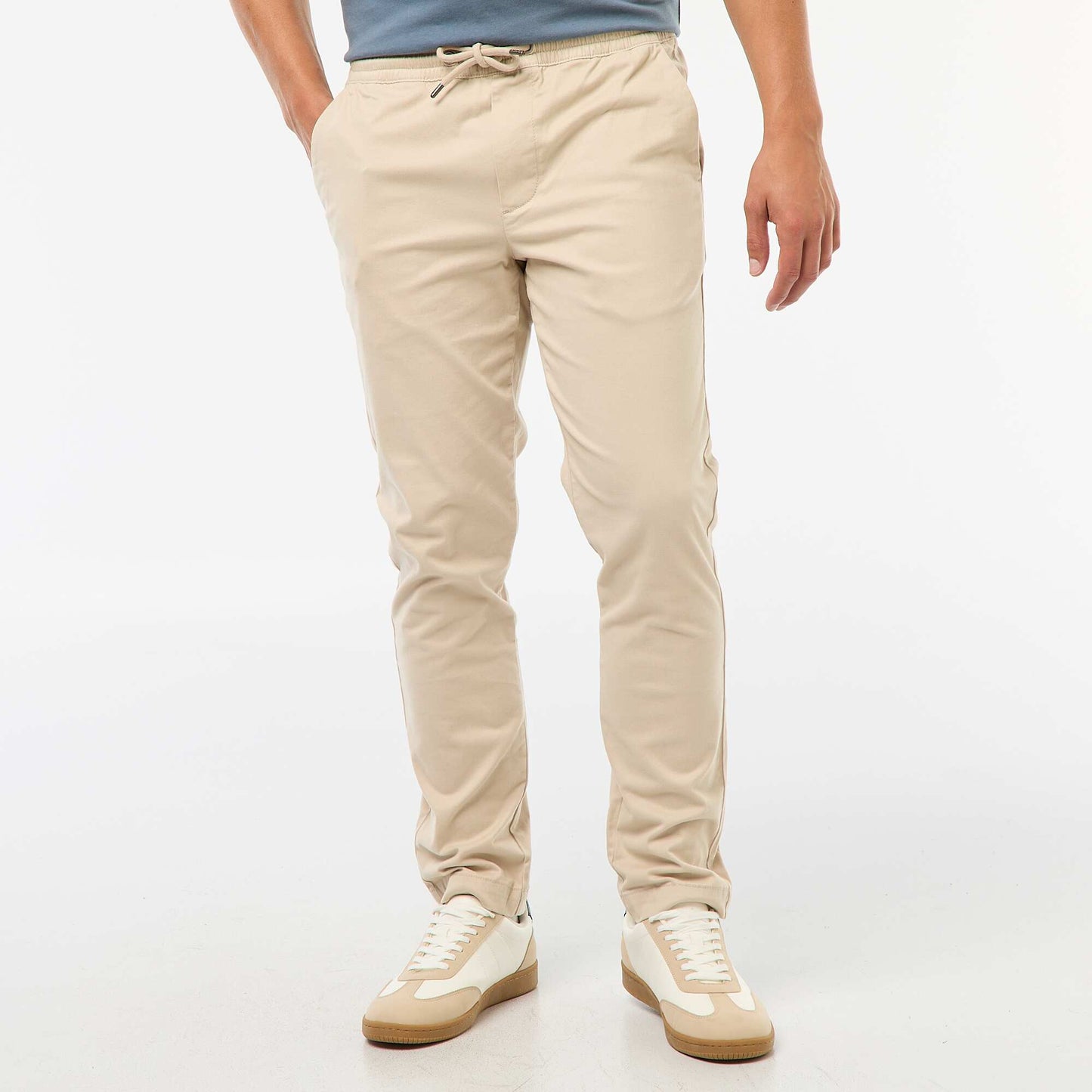 Jogging slim uni GRIS