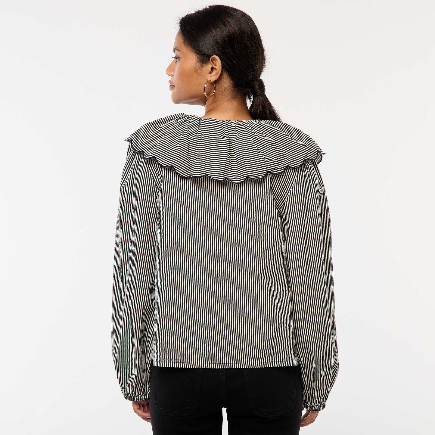 Blouse avec large col claudine BLEU