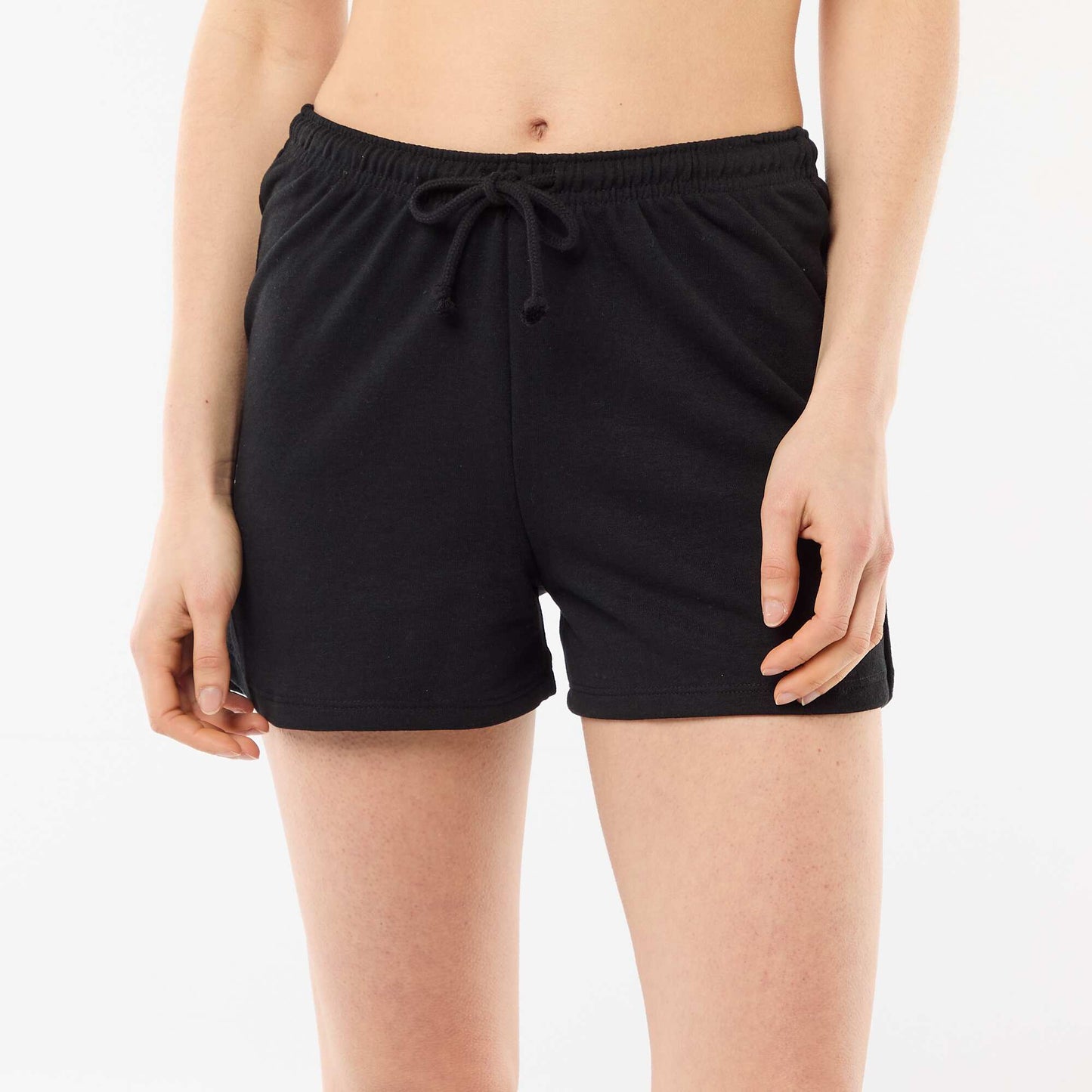 Short court en coton uni avec lien NOIR