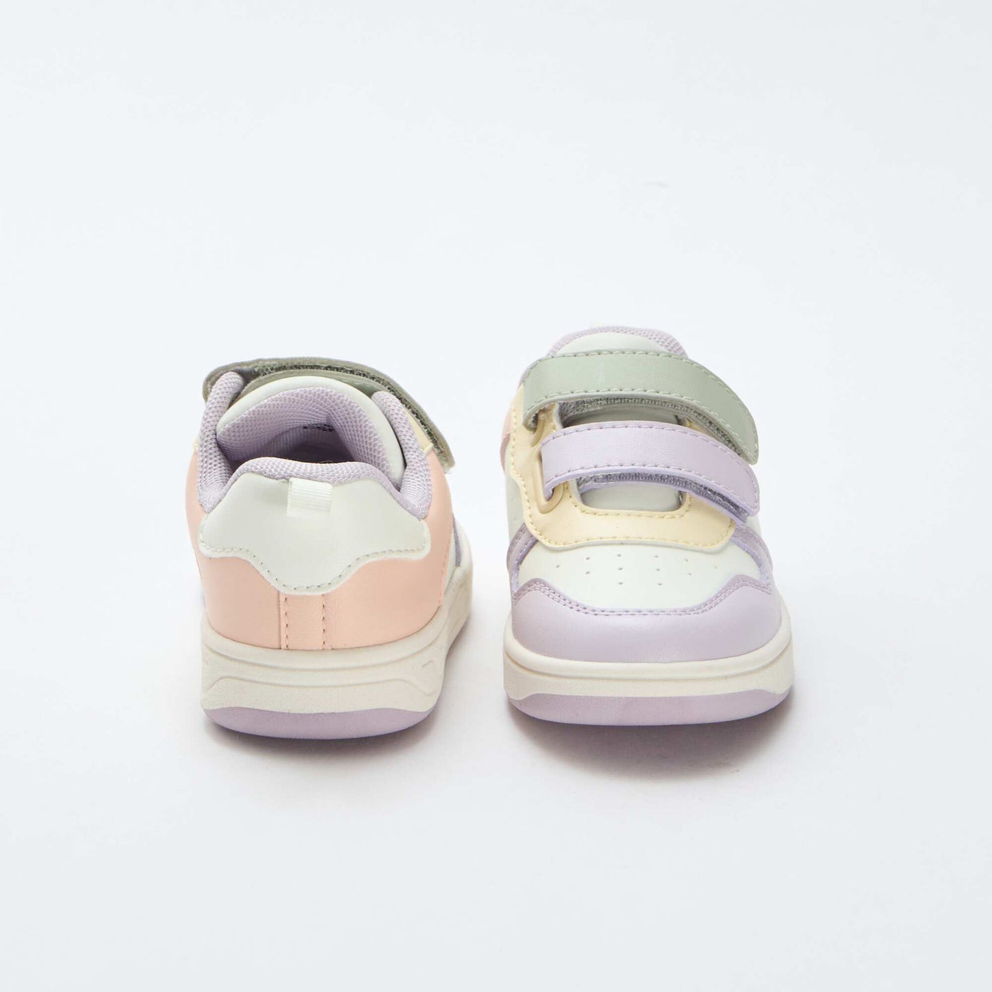 Baskets en simili avec 2 scratchs ROSE