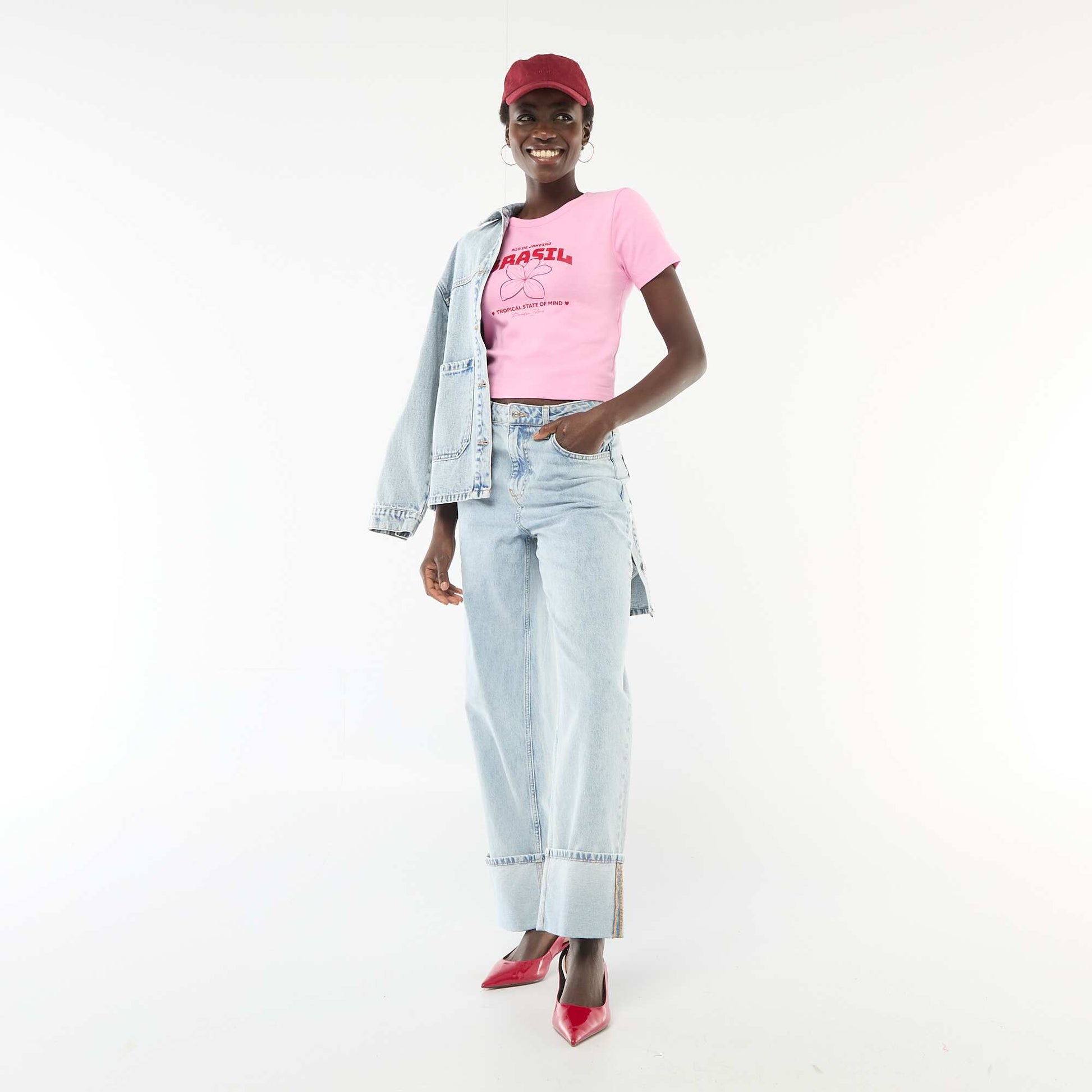 T-shirt imprimé à manches courtes à motif ROSE