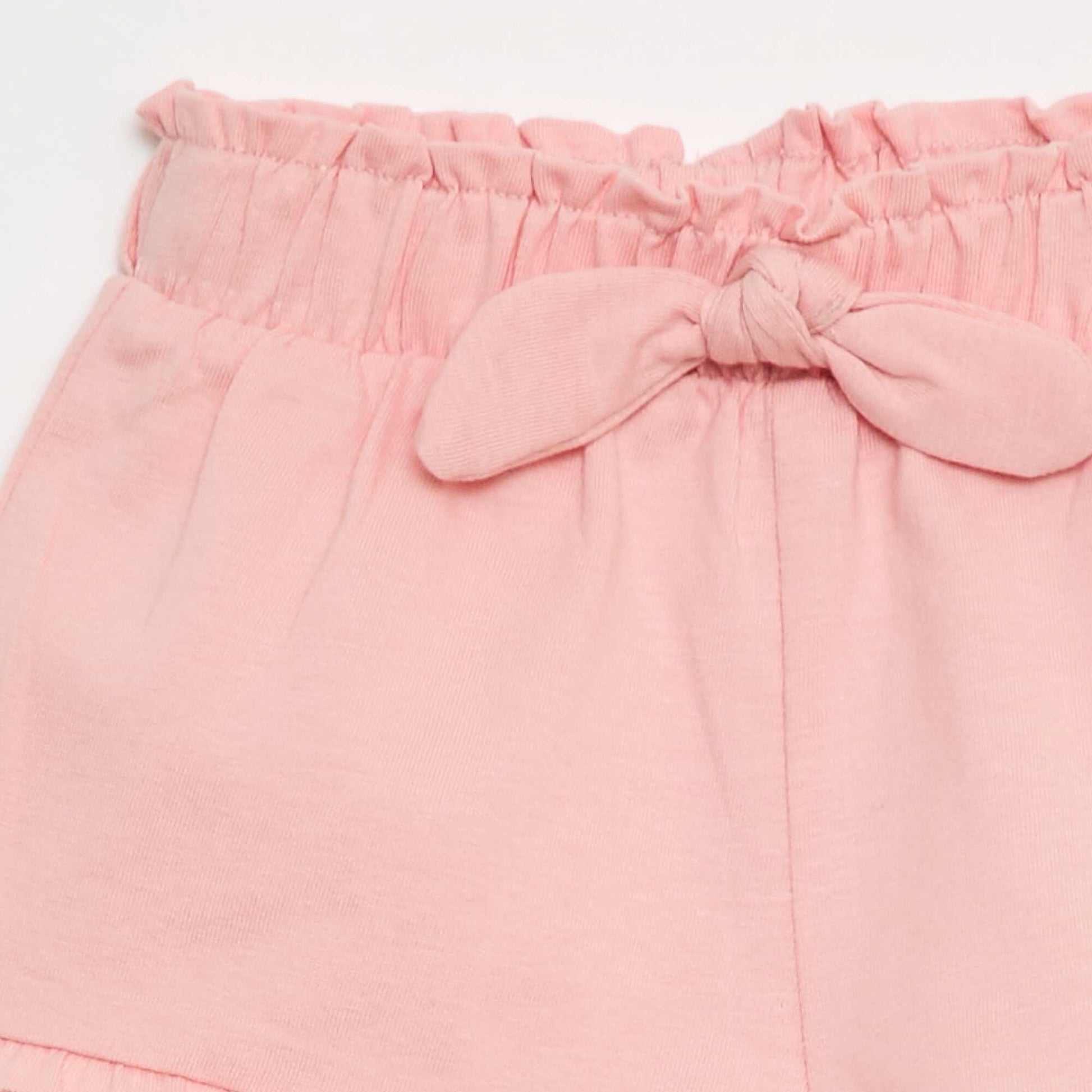Short en coton avec ceinture à nouer et bas de jambe volantés ROSE