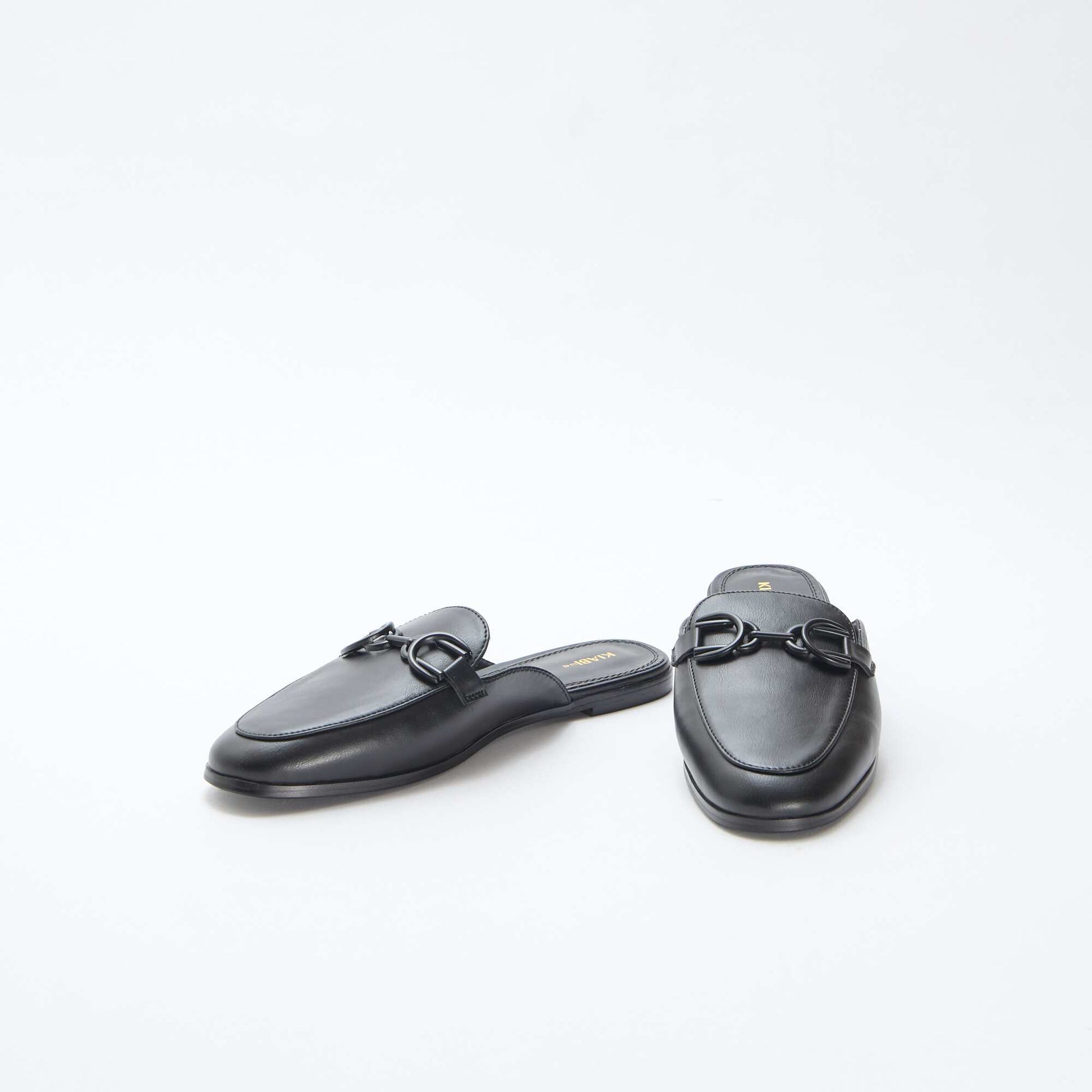 Mocassin détaillée à chaine NOIR
