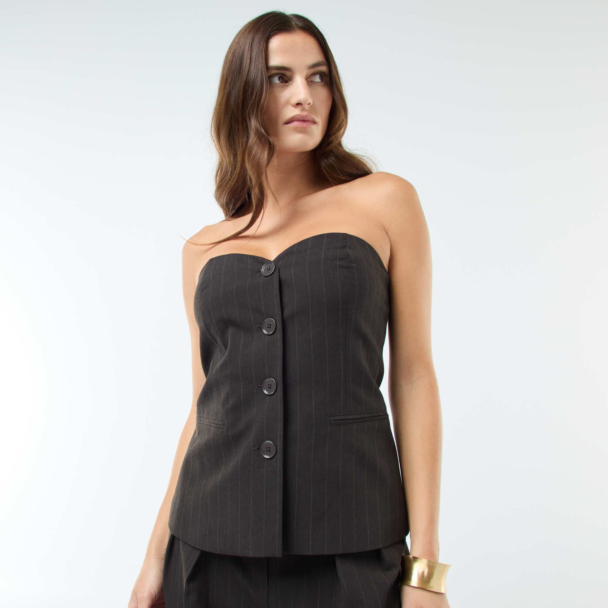 Top gilet style garçon de café MARRON