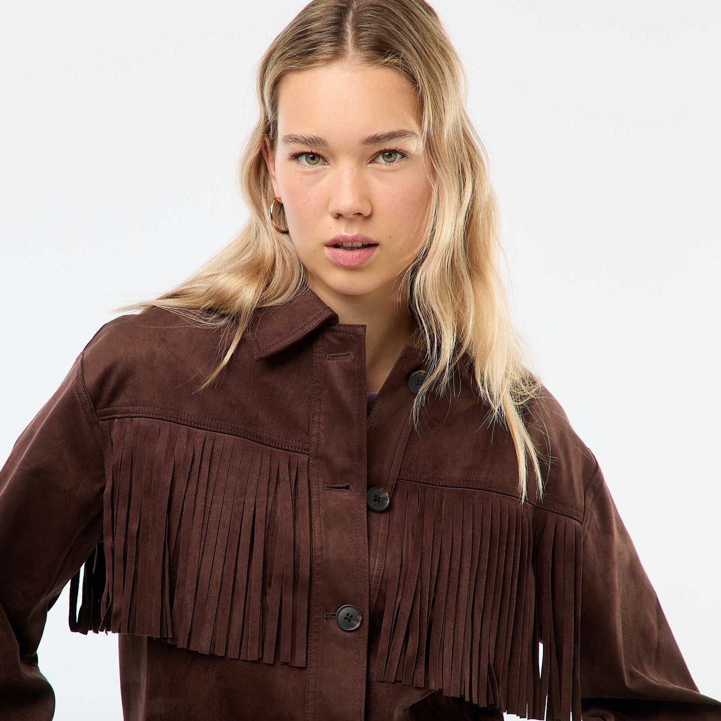 Veste en suédine avec franges coupe courte MARRON
