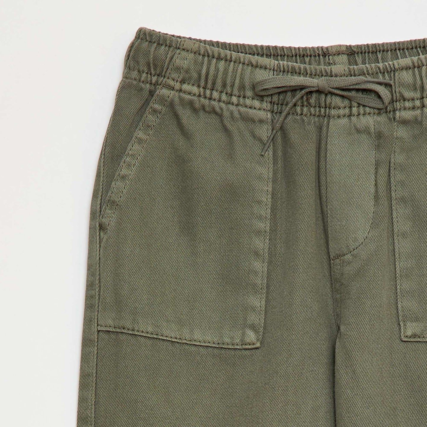 Jogpant avec taille élastiquée avec liens de serrage VERT