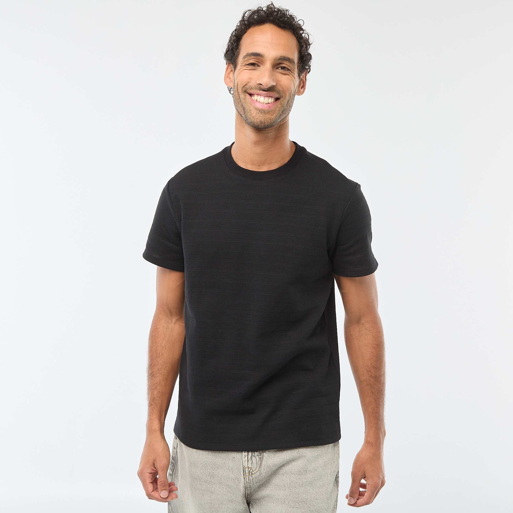 T-shirt manches courtes en maille gaufrée NOIR