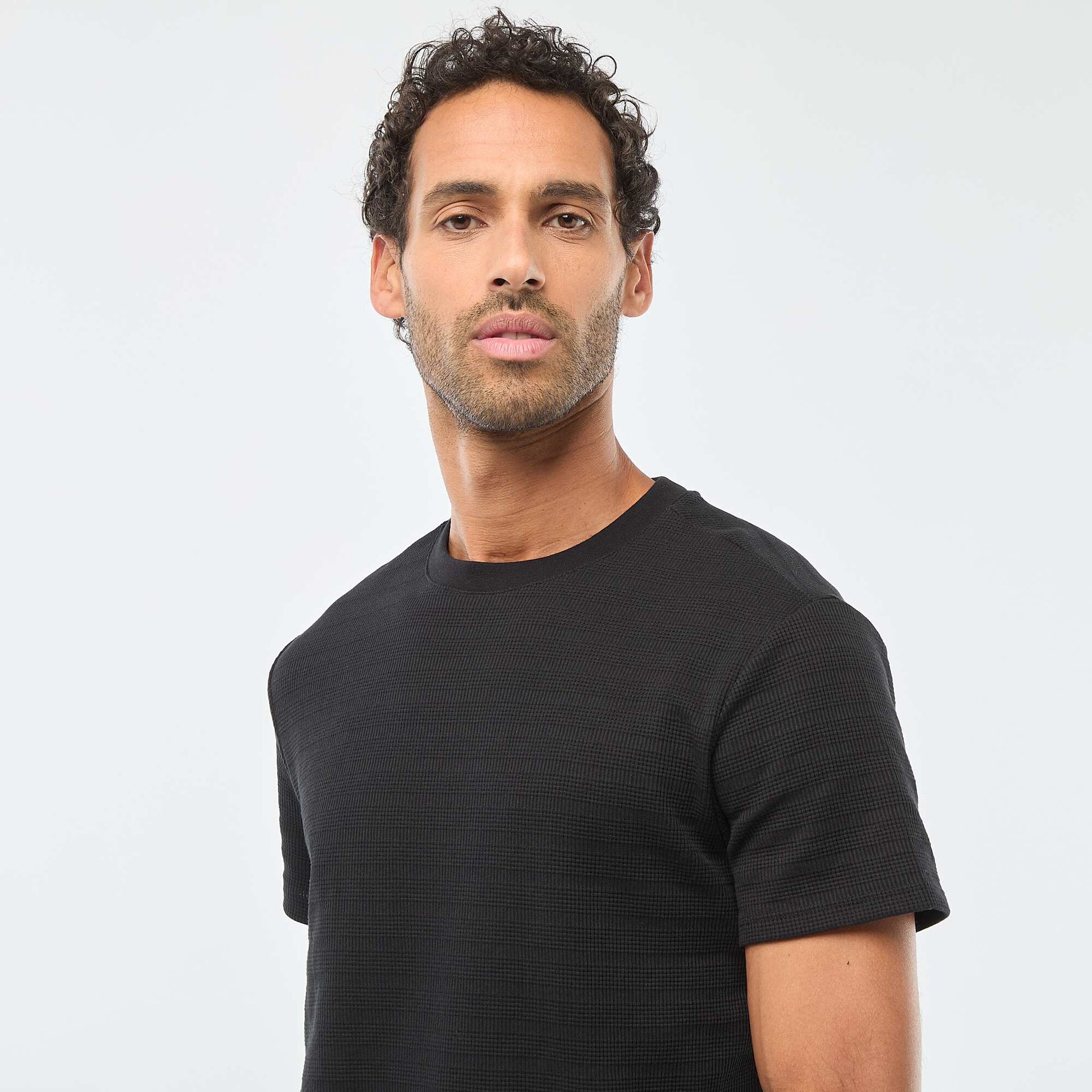 T-shirt manches courtes en maille gaufrée NOIR