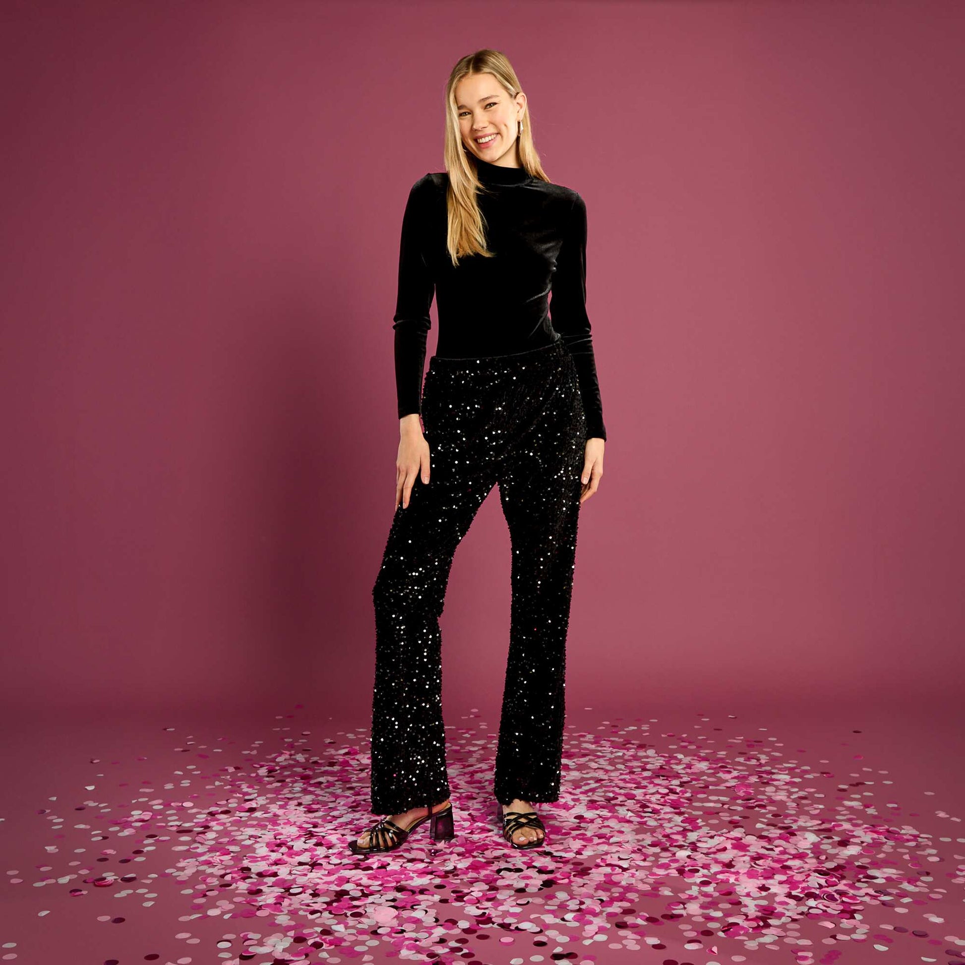 Pantalon flare à sequins NOIR