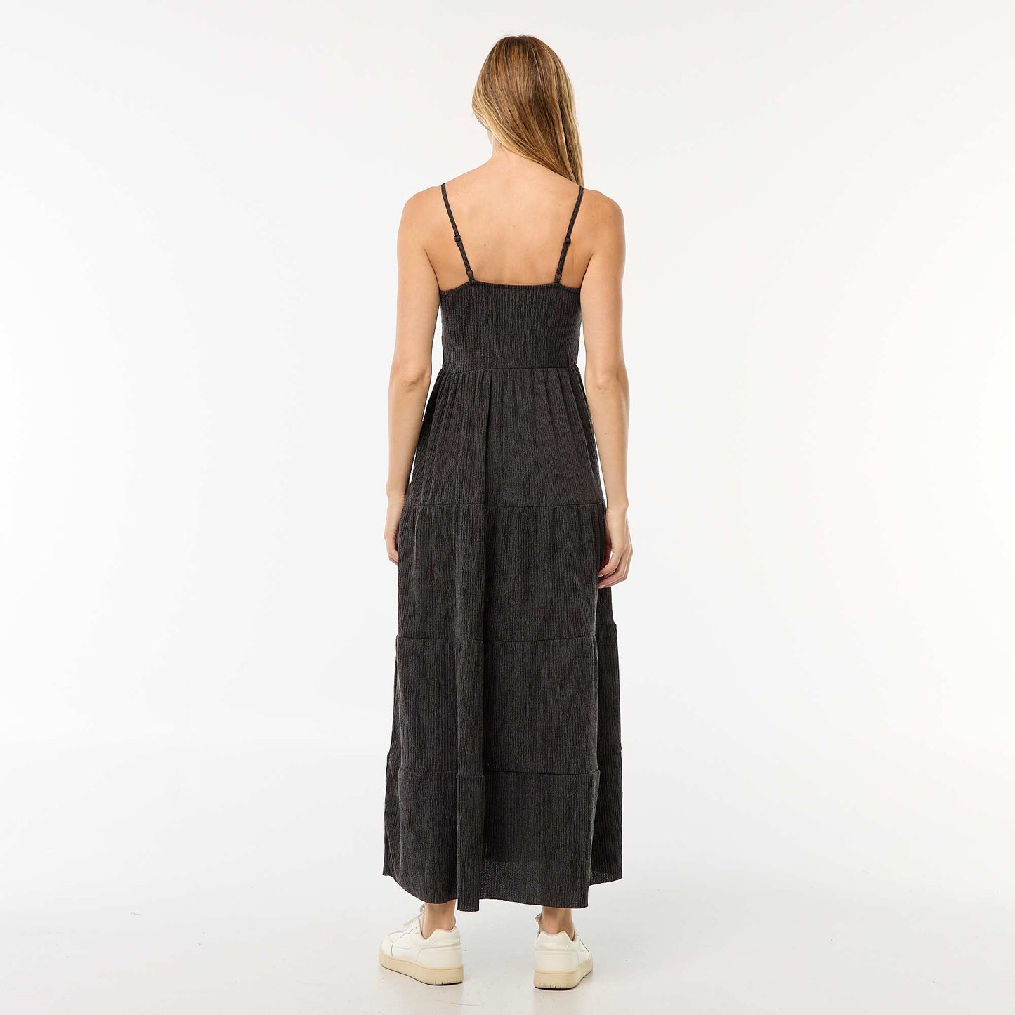 Robe longue gaufrée à étages NOIR
