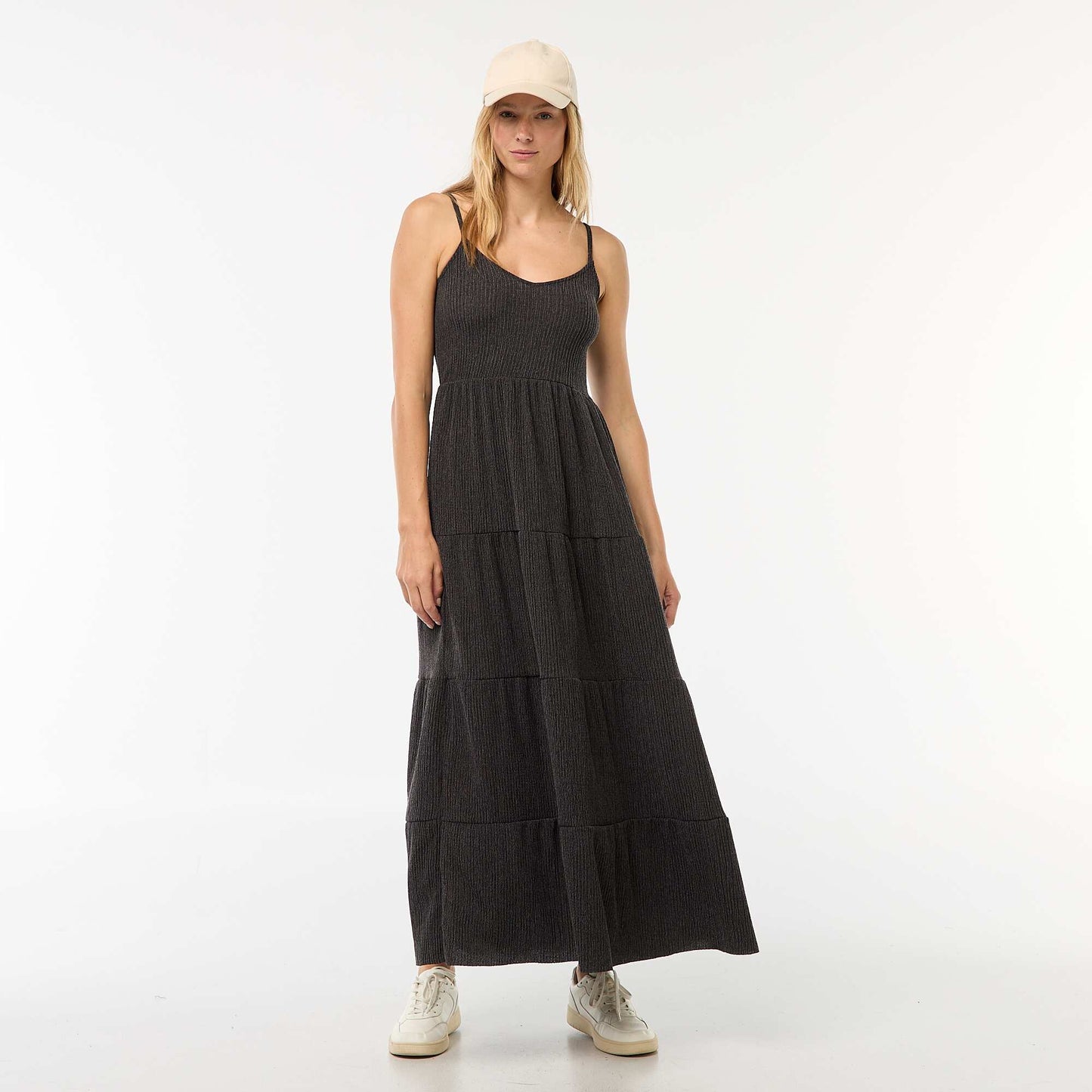 Robe longue gaufrée à étages NOIR