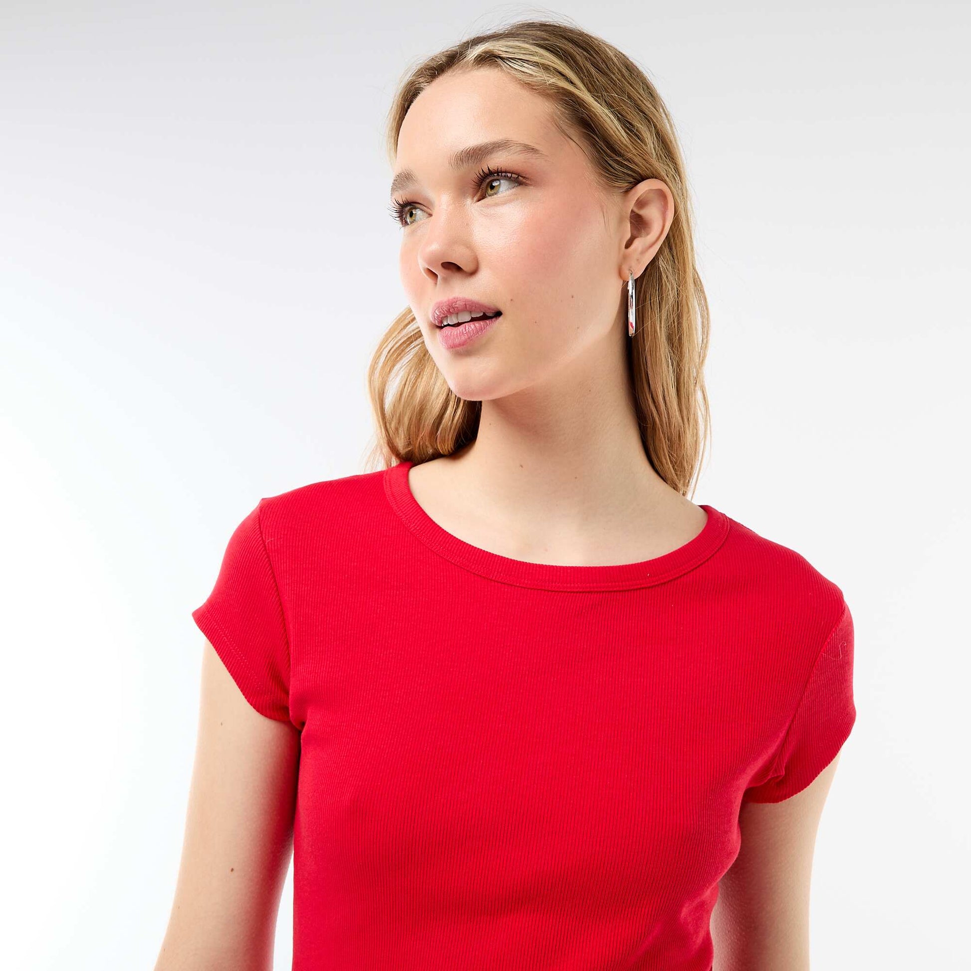 T-shirt en jersey manches courtes côtelé ROUGE