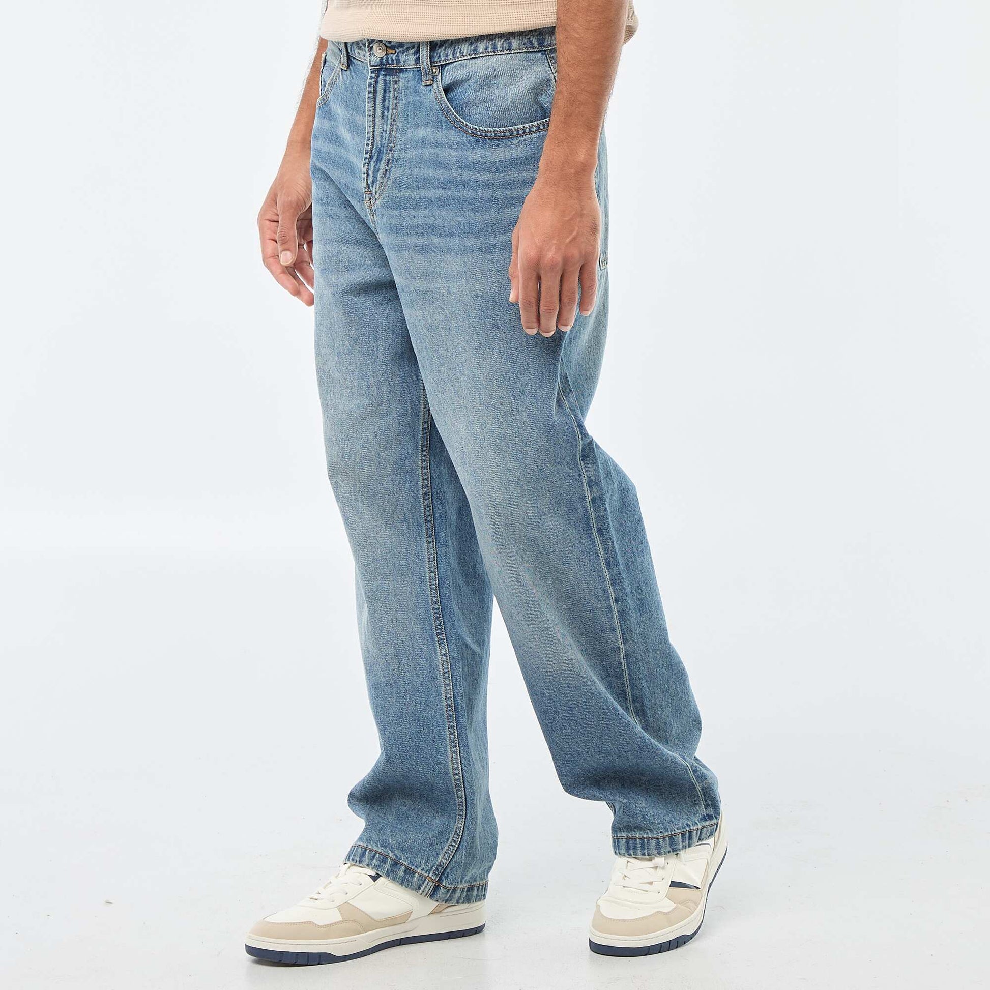 Jean droit / regular fit à 5 poches BLEU