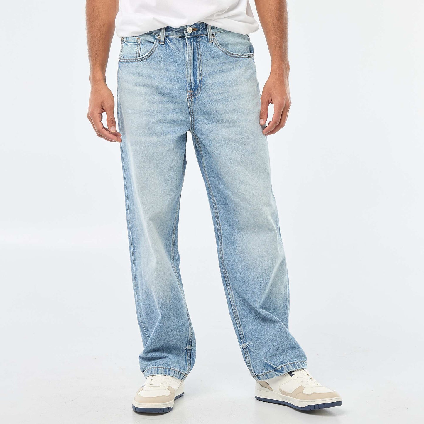 Jean droit / regular fit à 5 poches BLEU