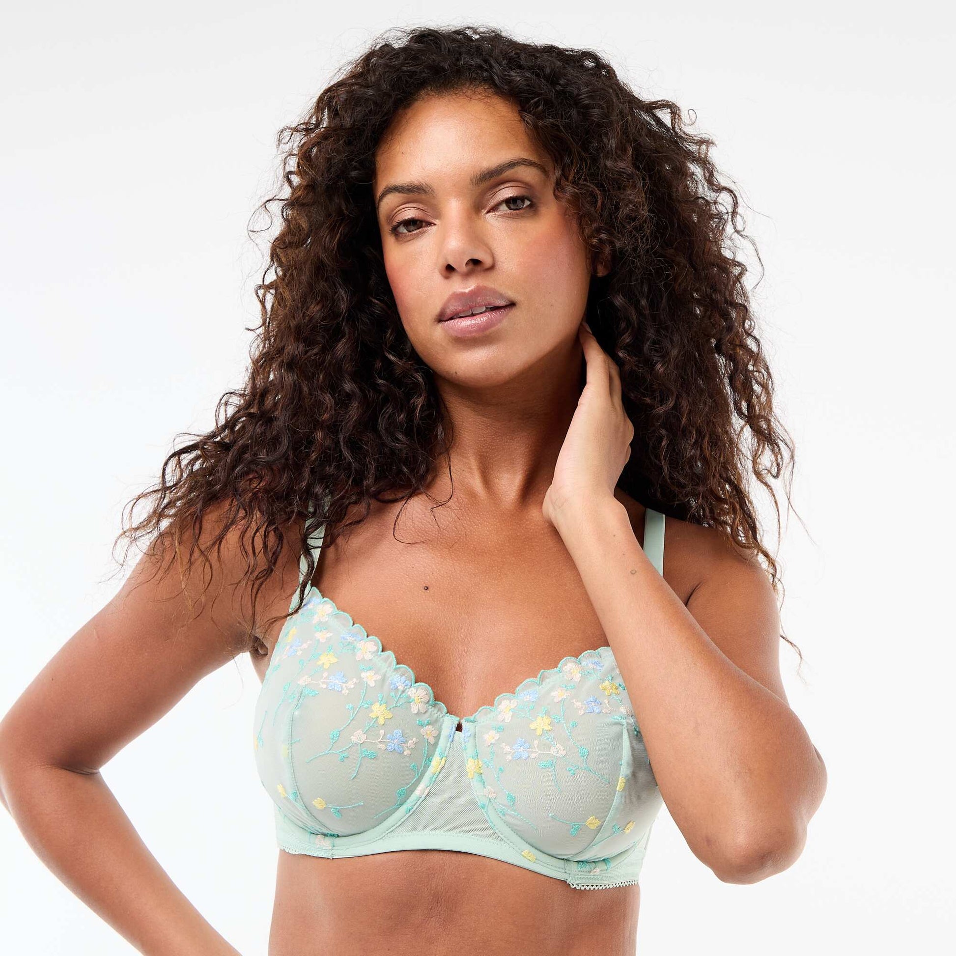 Soutien-gorge en tulle brodé bonnet D&E BLEU