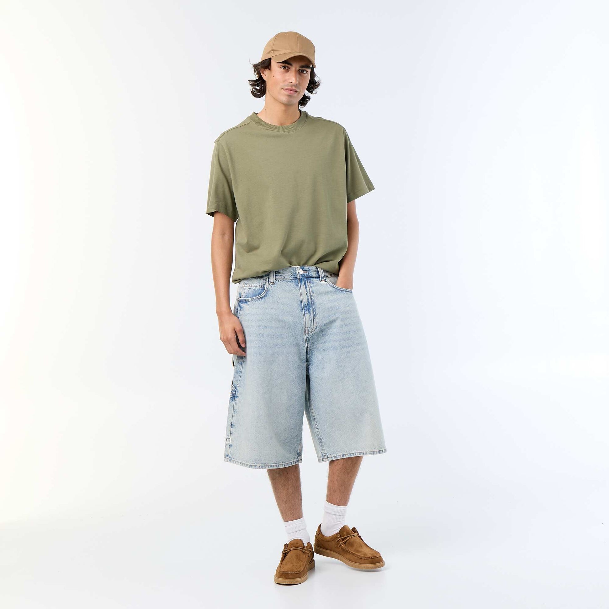Tee-shirt uni coupe confort fit / oversize à manches courtes VERT