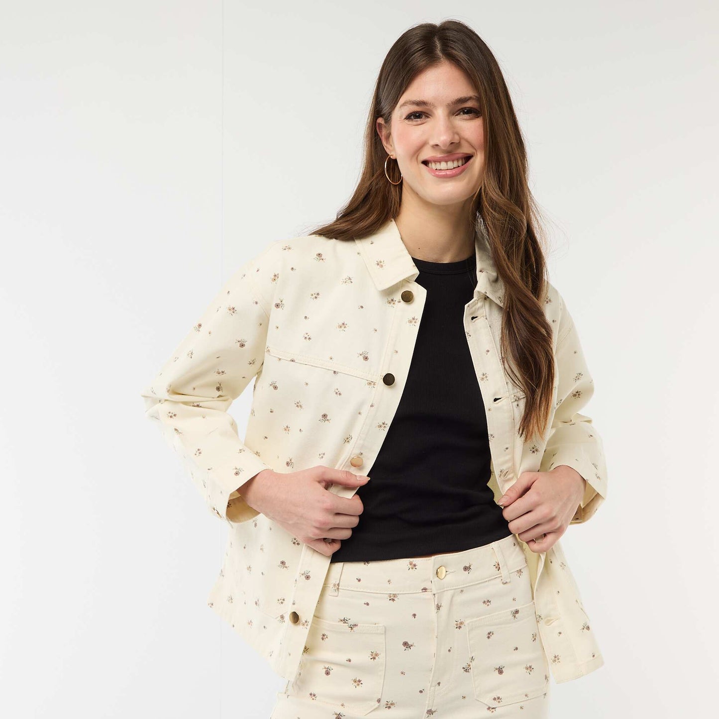 Veste denim courte avec 2 poches plaquées BLANC
