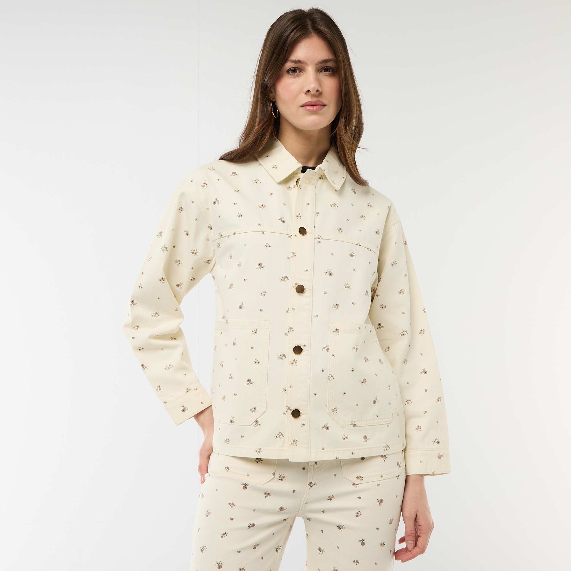 Veste denim courte avec 2 poches plaquées BLANC