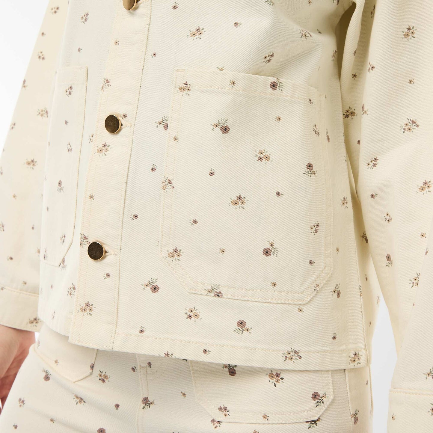Veste denim courte avec 2 poches plaquées BLANC