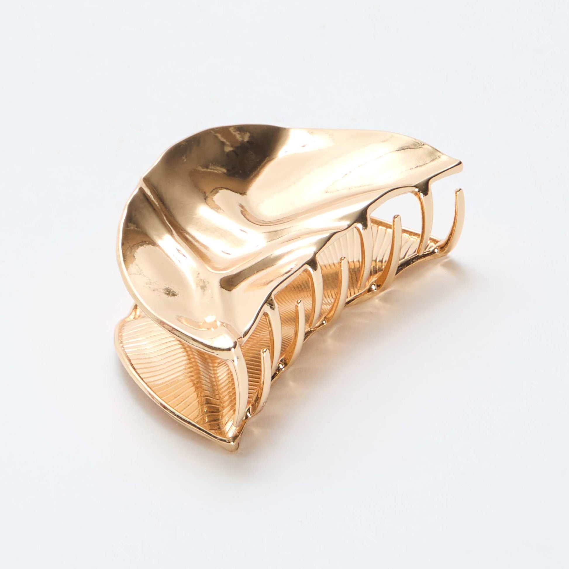 Grande pince forme coquillage JAUNE