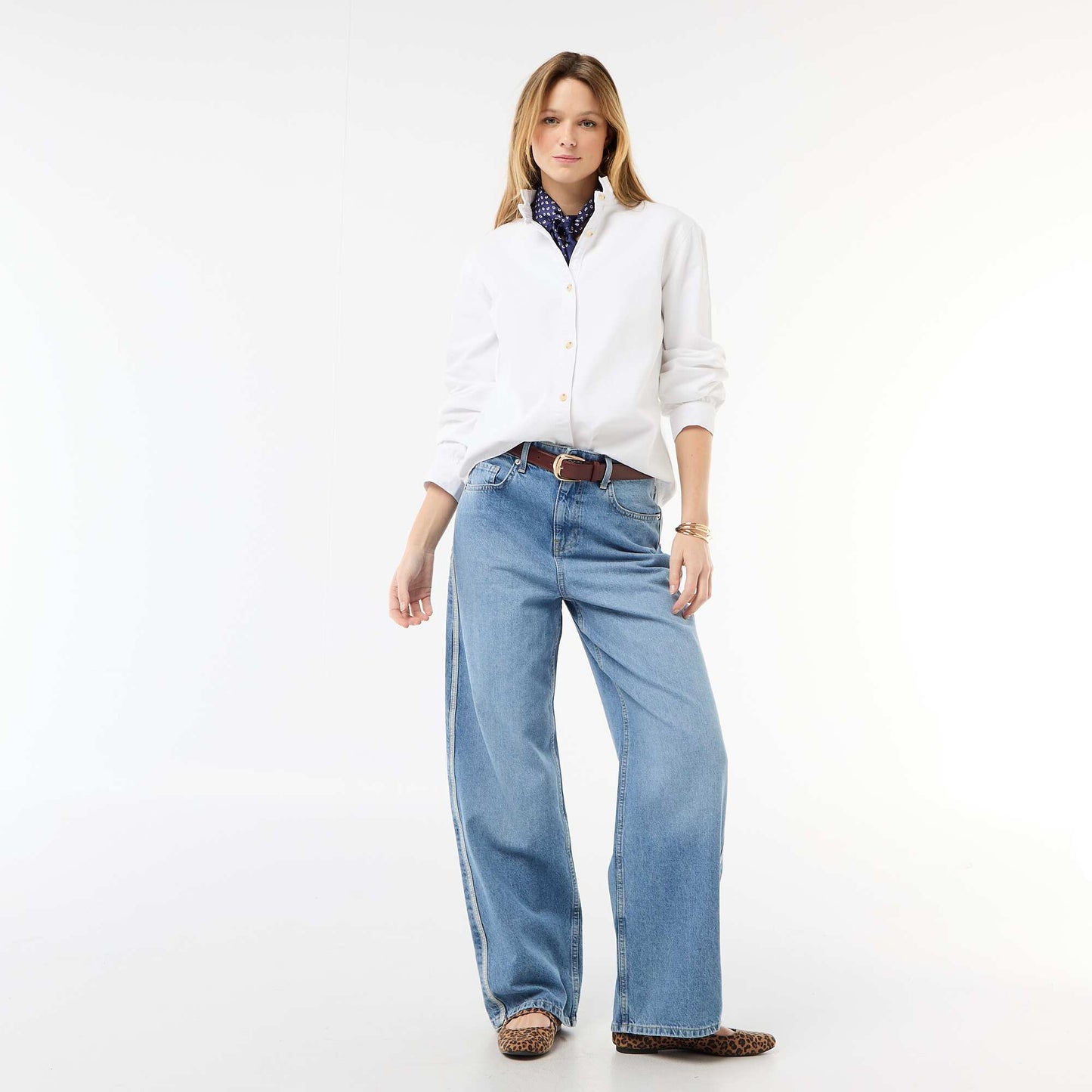 Blouse en denim avec col volanté BLANC