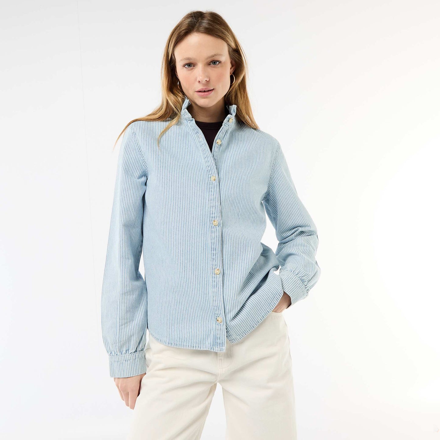 Blouse en denim avec col volanté BLEU