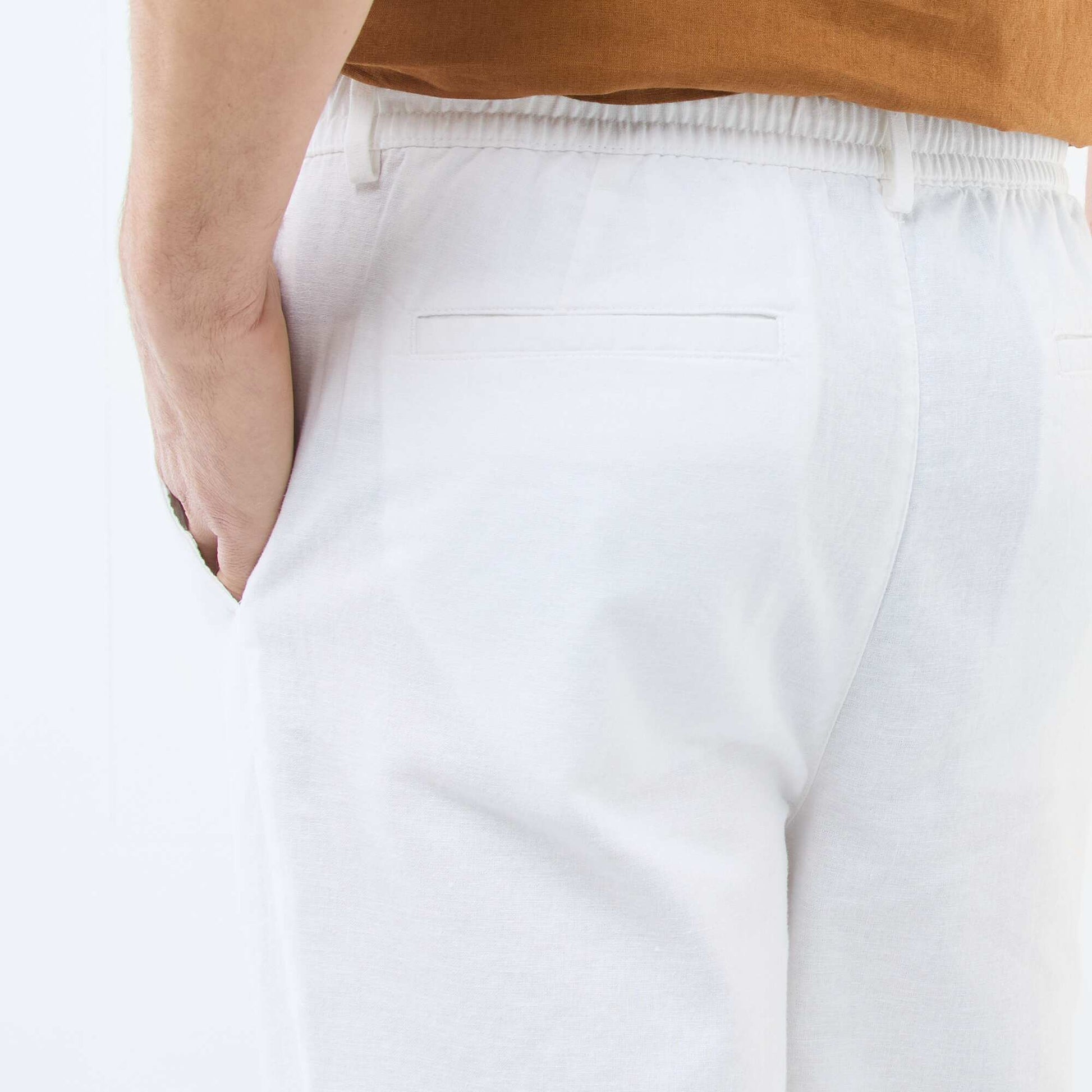 Pantalon chino regular en lin mélangé BLANC