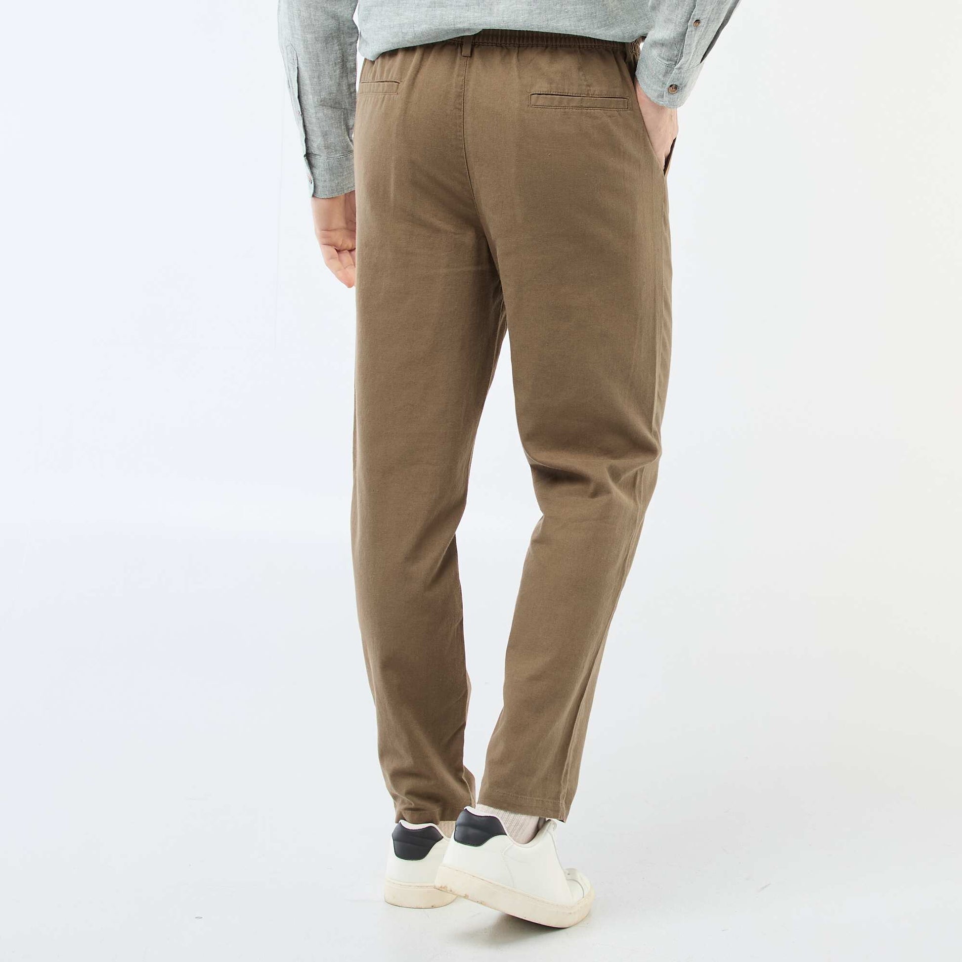 Pantalon chino regular en lin mélangé MARRON
