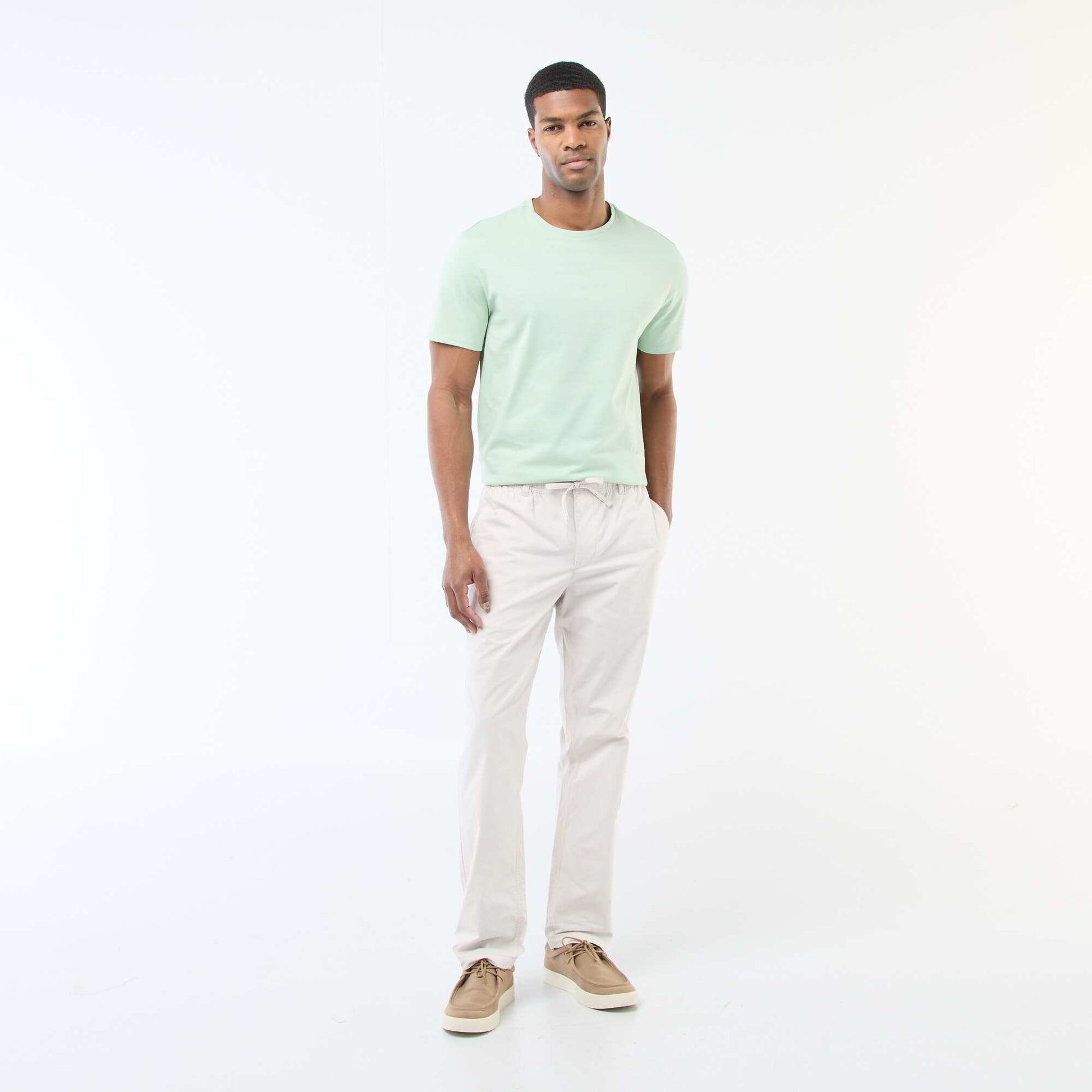 Pantalon regular en popeline craquante GRIS