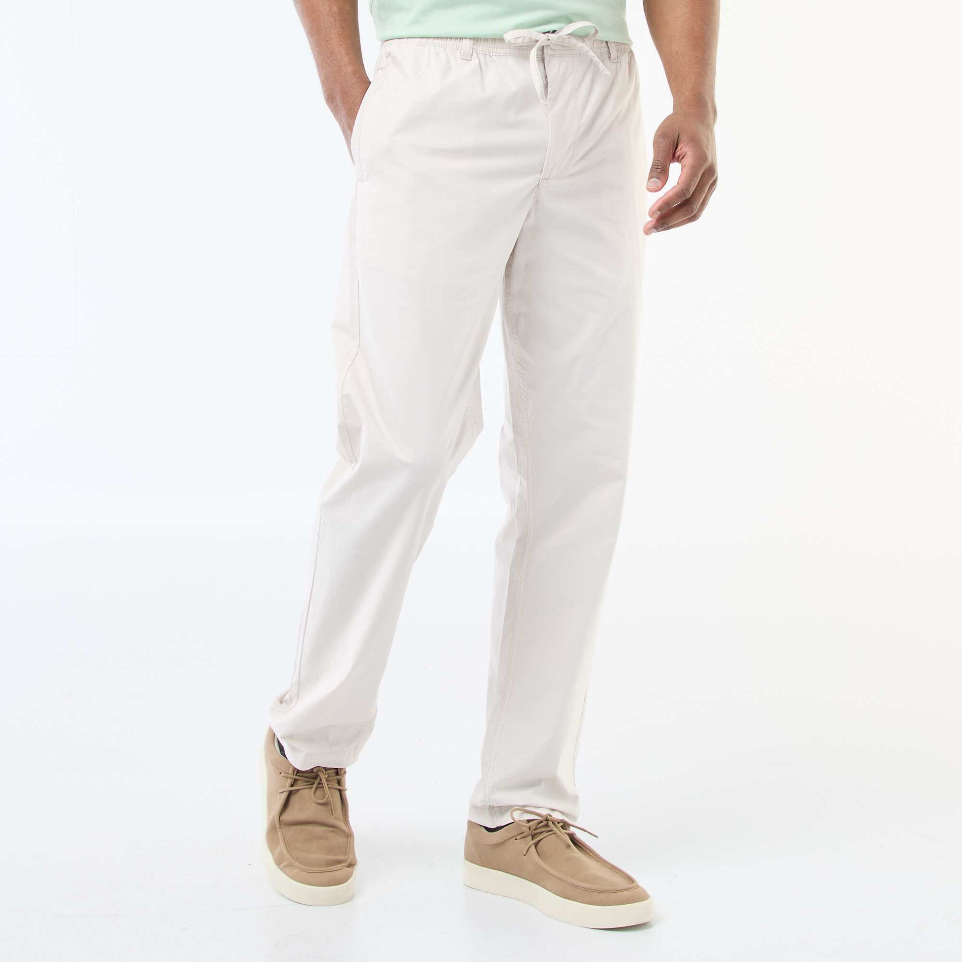 Pantalon regular en popeline craquante GRIS
