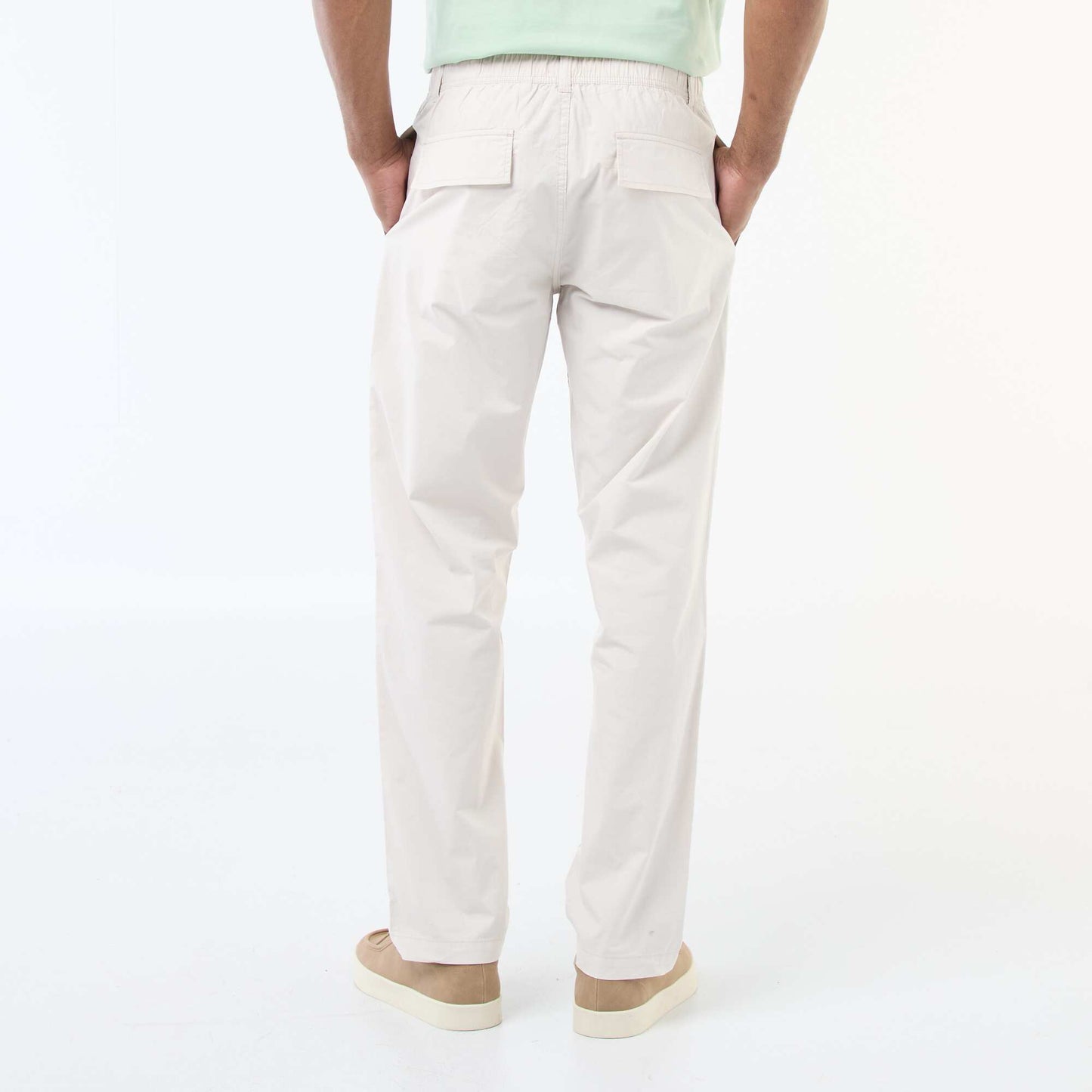 Pantalon regular en popeline craquante GRIS