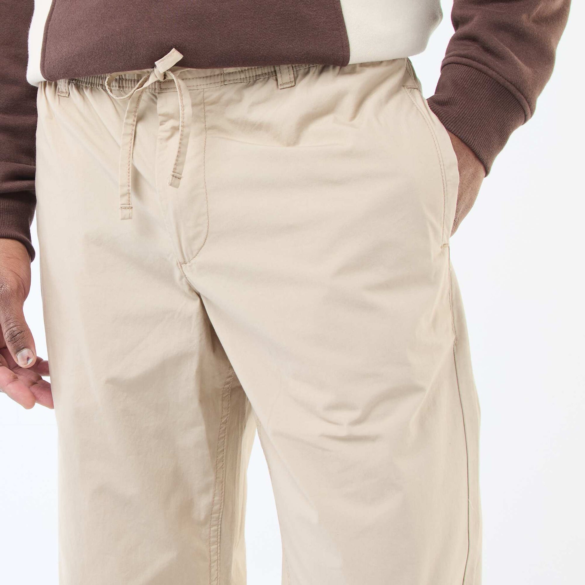 Pantalon regular en popeline craquante BEIGE