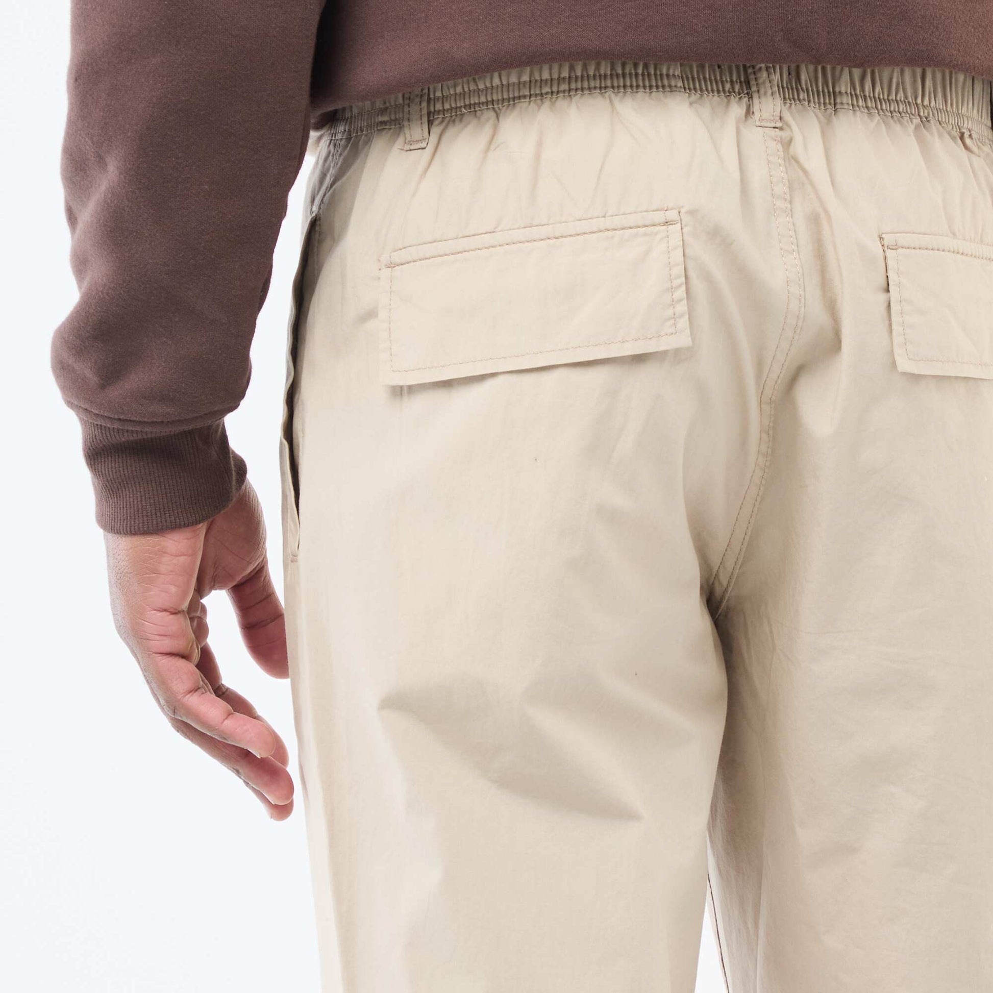 Pantalon regular en popeline craquante BEIGE