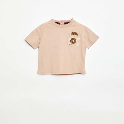 T-shirt en jersey manches courtes avec poche poitrine imprimé BEIGE