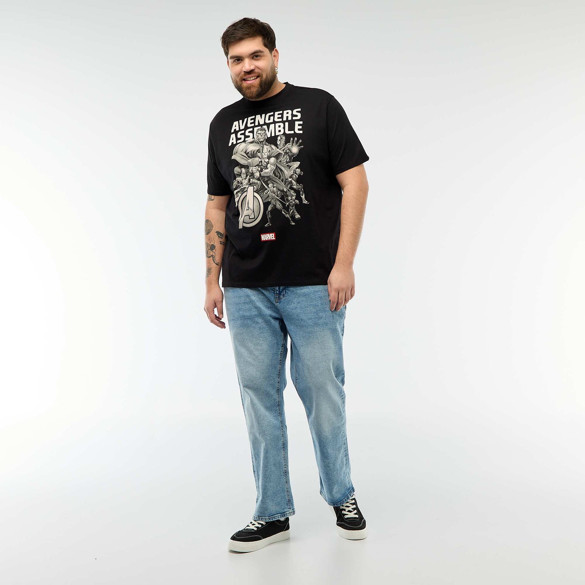 Tee-shirt imprimé 'Avengers' NOIR